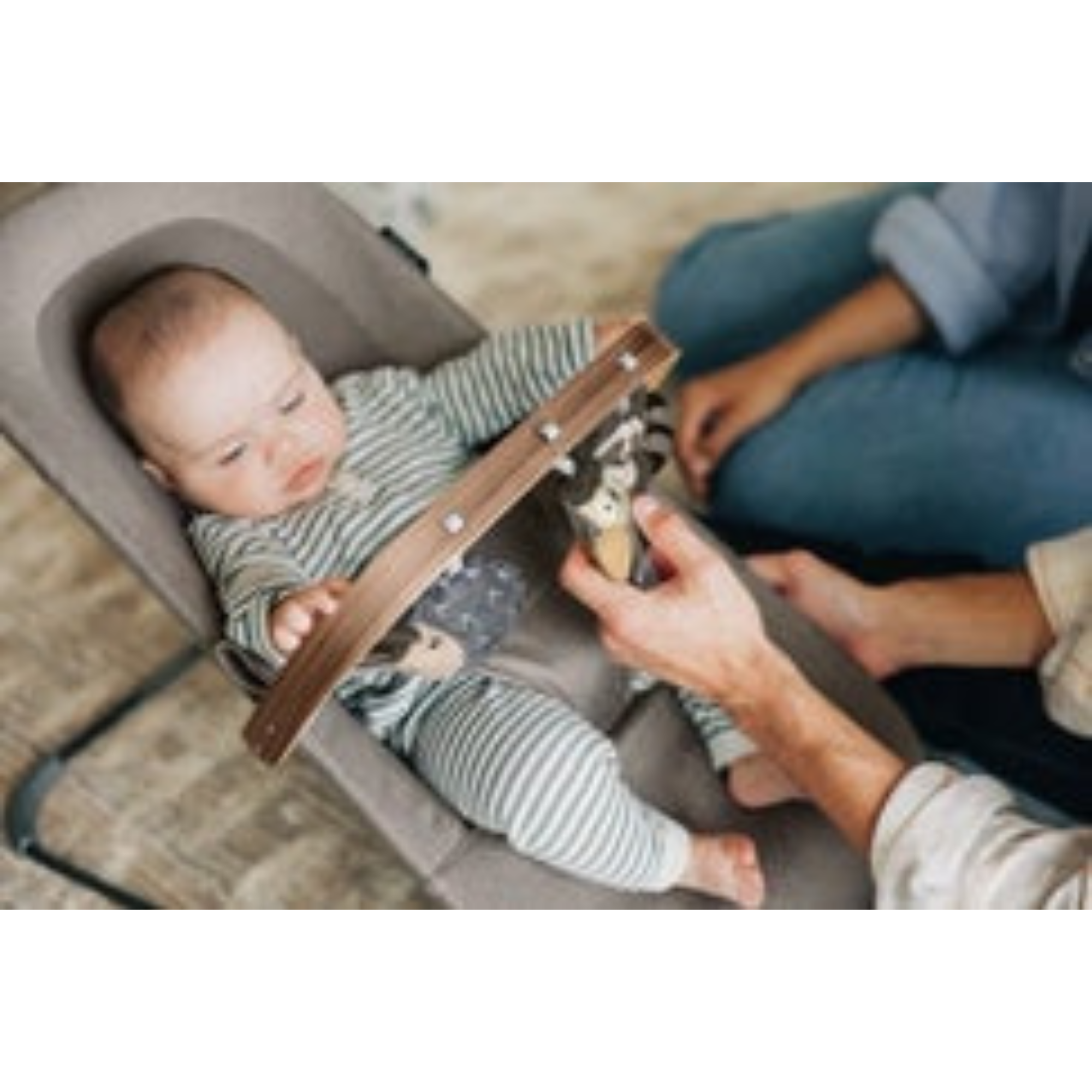 UPPABABY Mira Bouncer Toy Bar