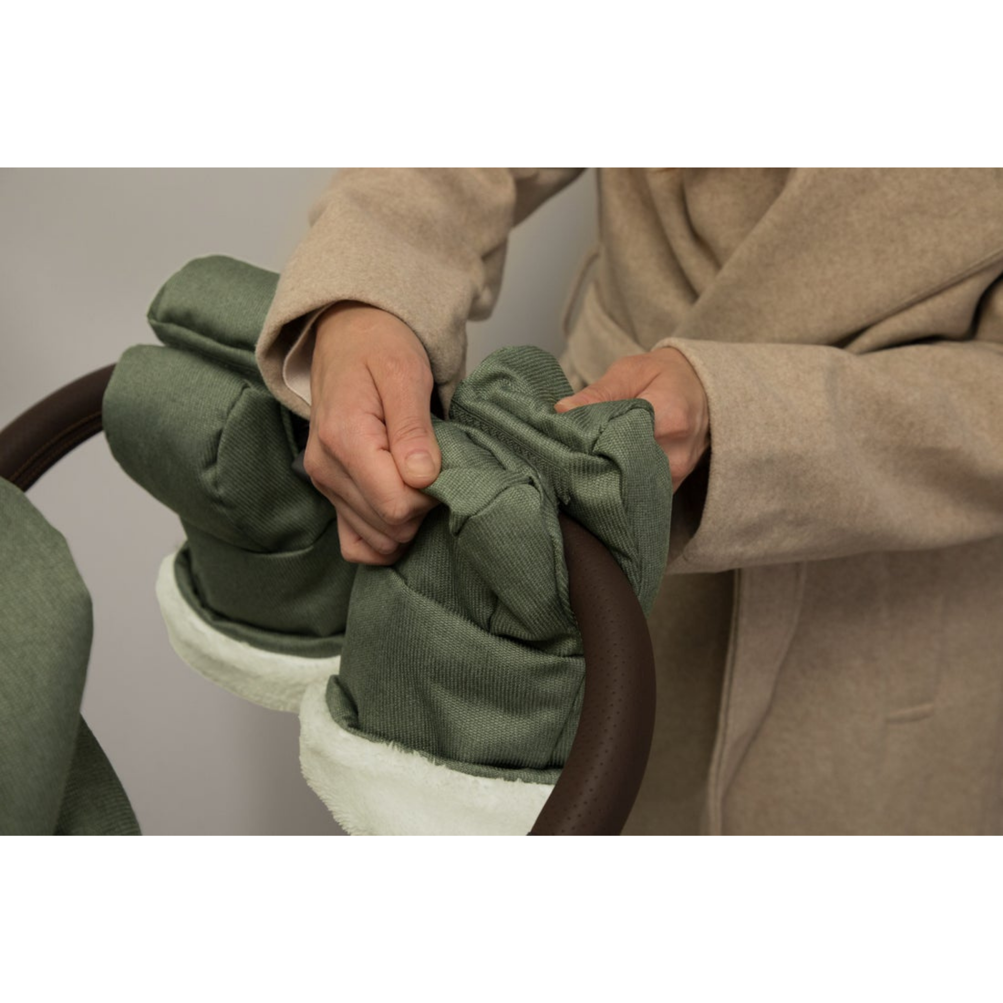 UPPABABY Cozy Handmuffs