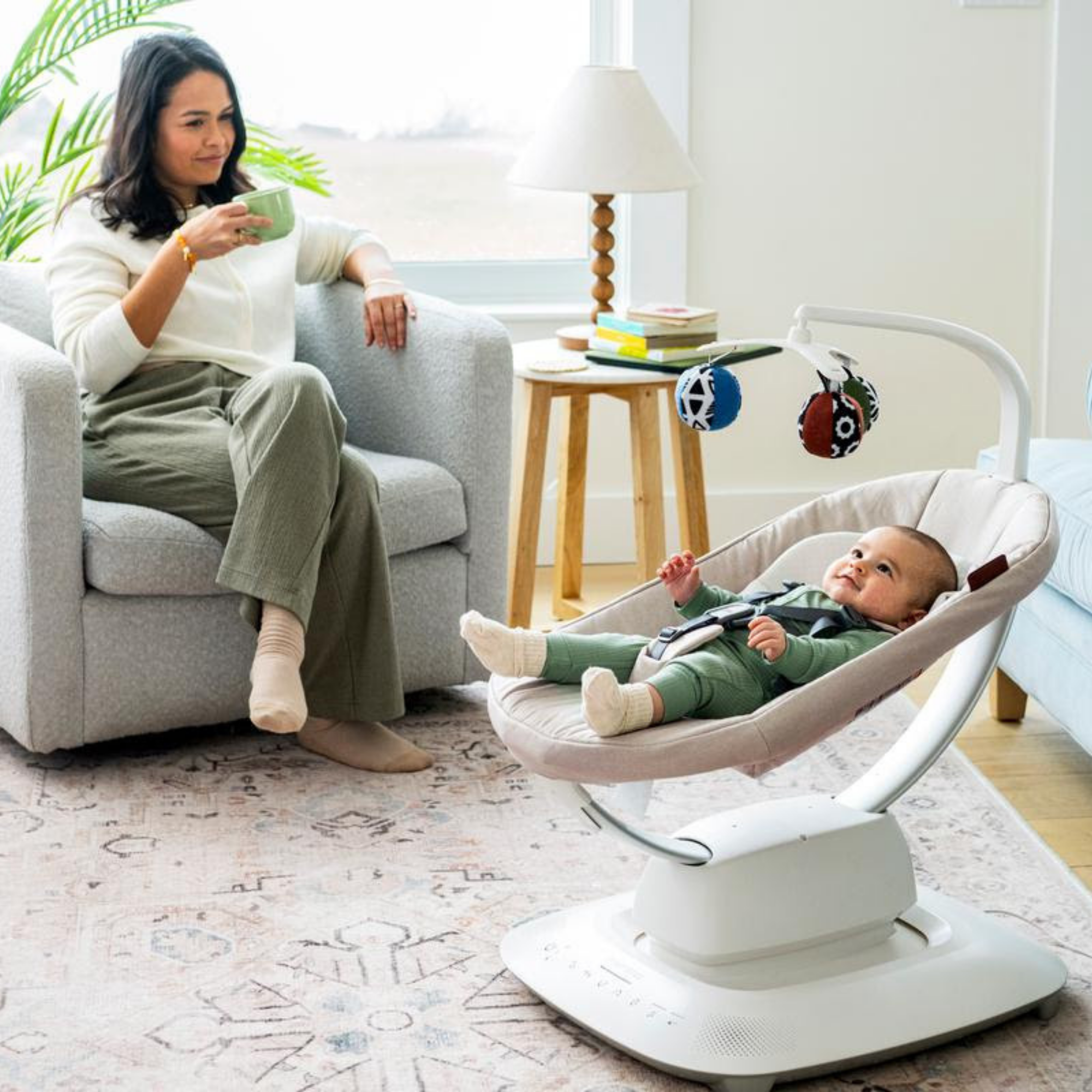 UPPABABY Mamaroo Smart Swing