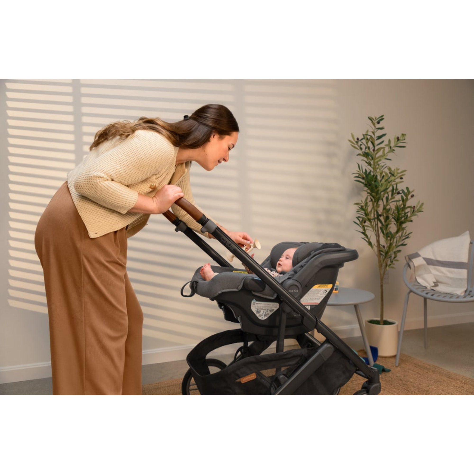 UPPABABY Mesa V3 Infant Car Seat