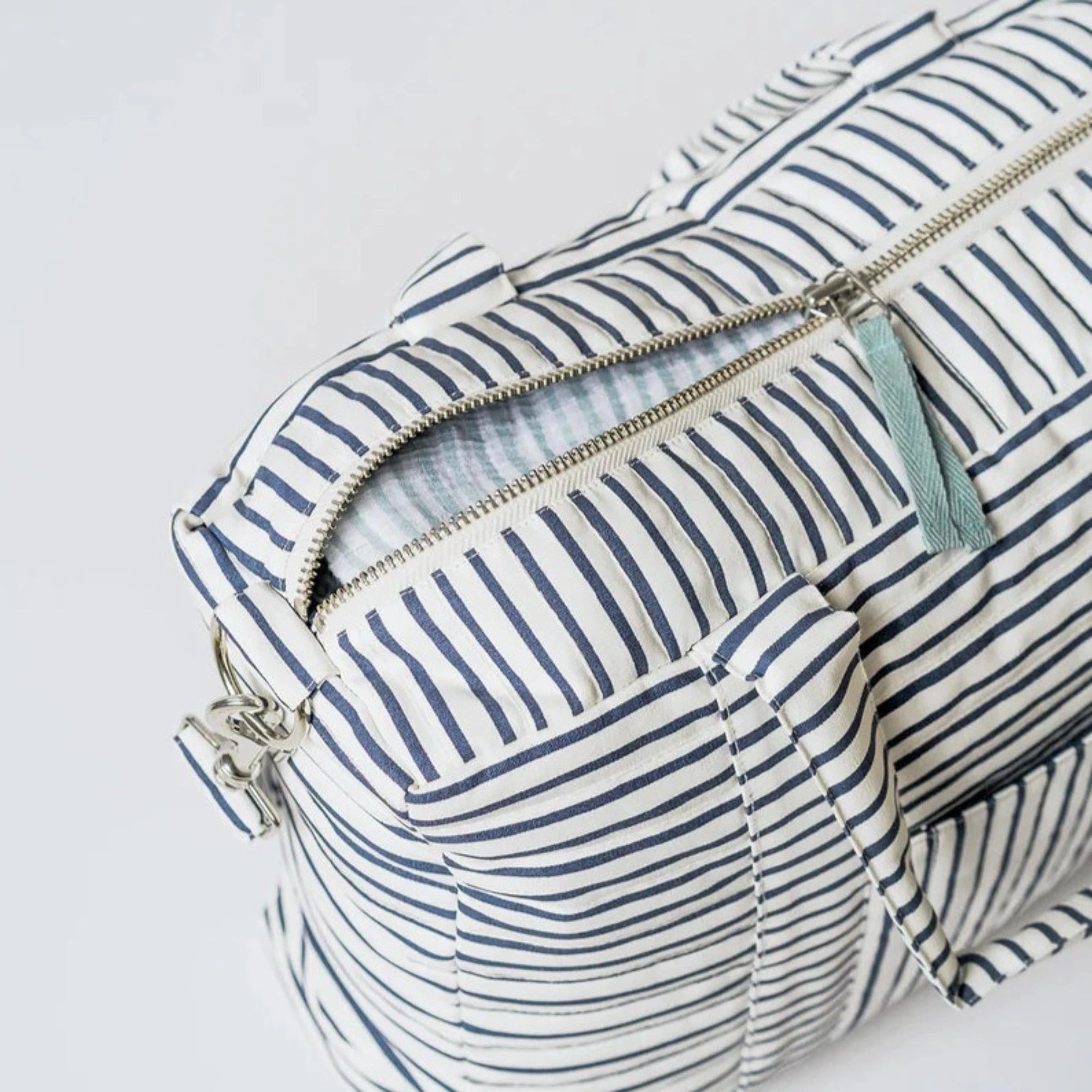 PEHR Diaper bag - Stripes away