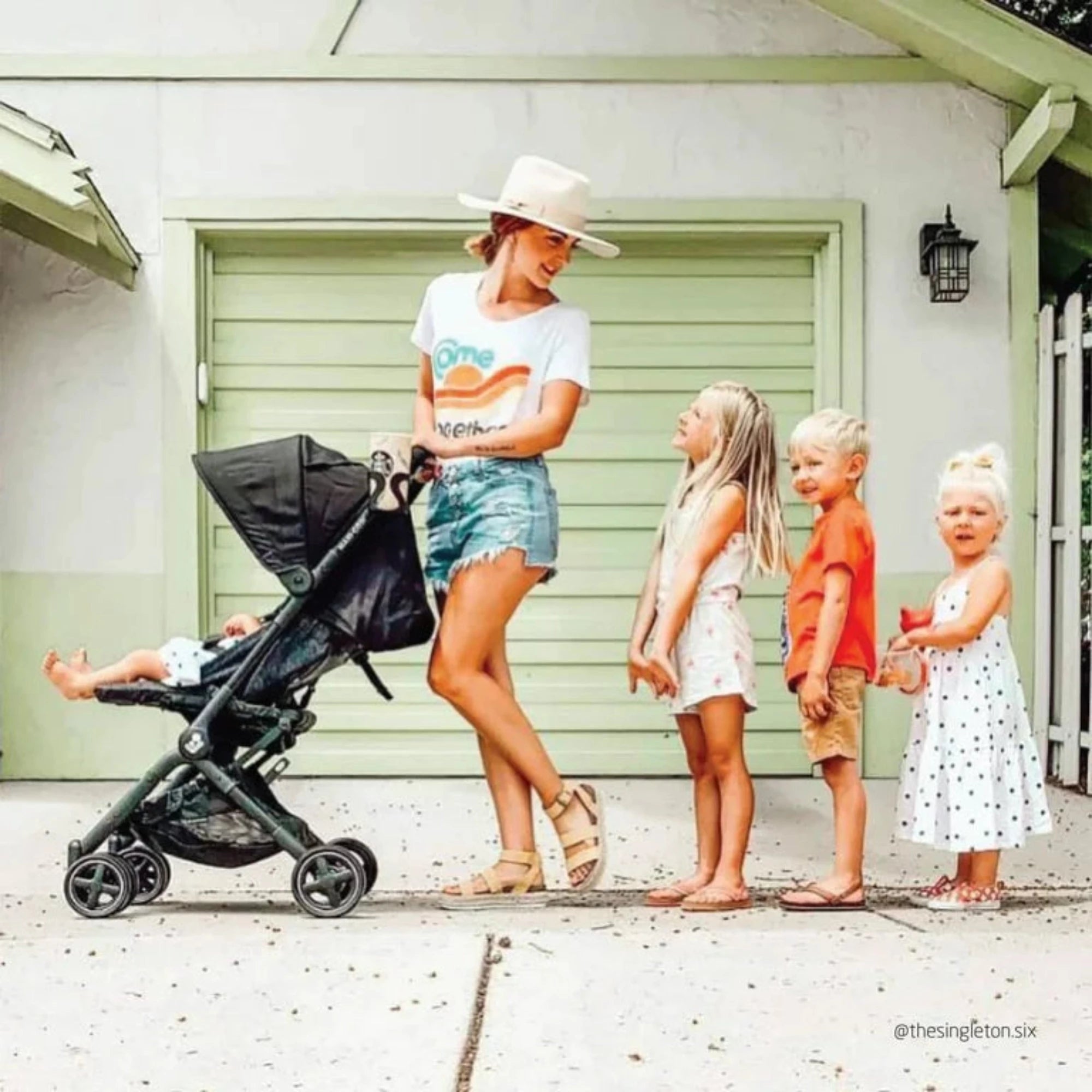 Poussette ultra-compacte MAXI COSI Lara 