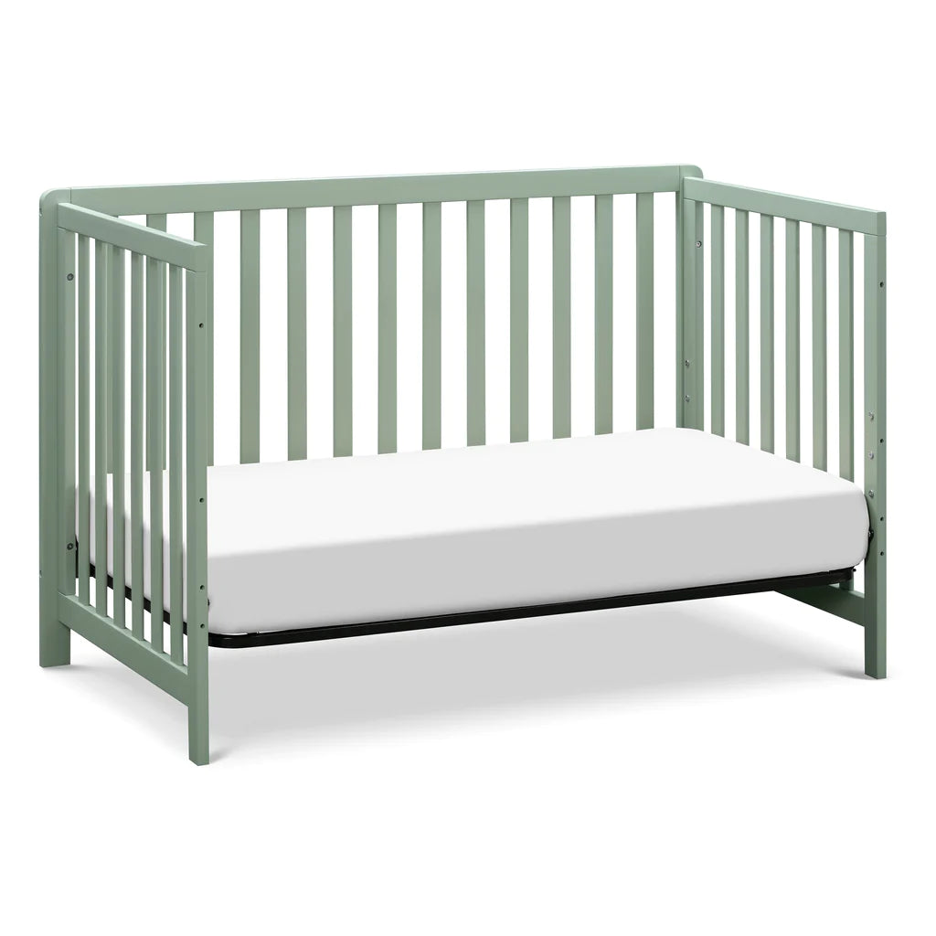 CARTERS by DAVINCI Colby 4-in-1 Low-profile Convertible Crib