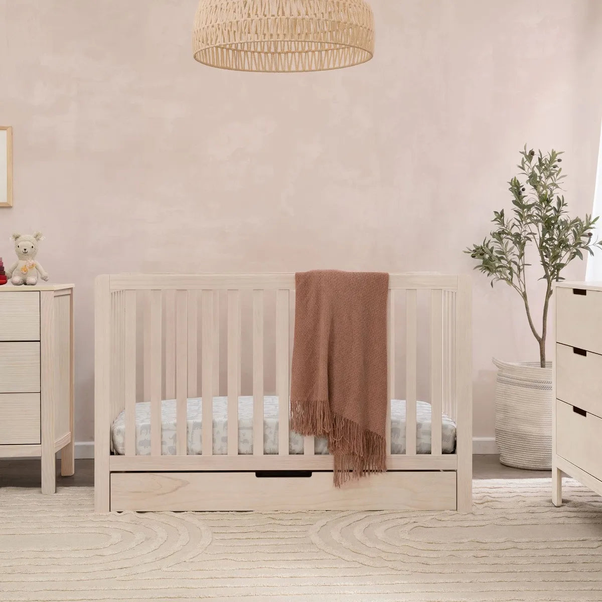 CARTERS by DAVINCI Colby 4-in-1 Convertible Crib w/ Trundle Drawer