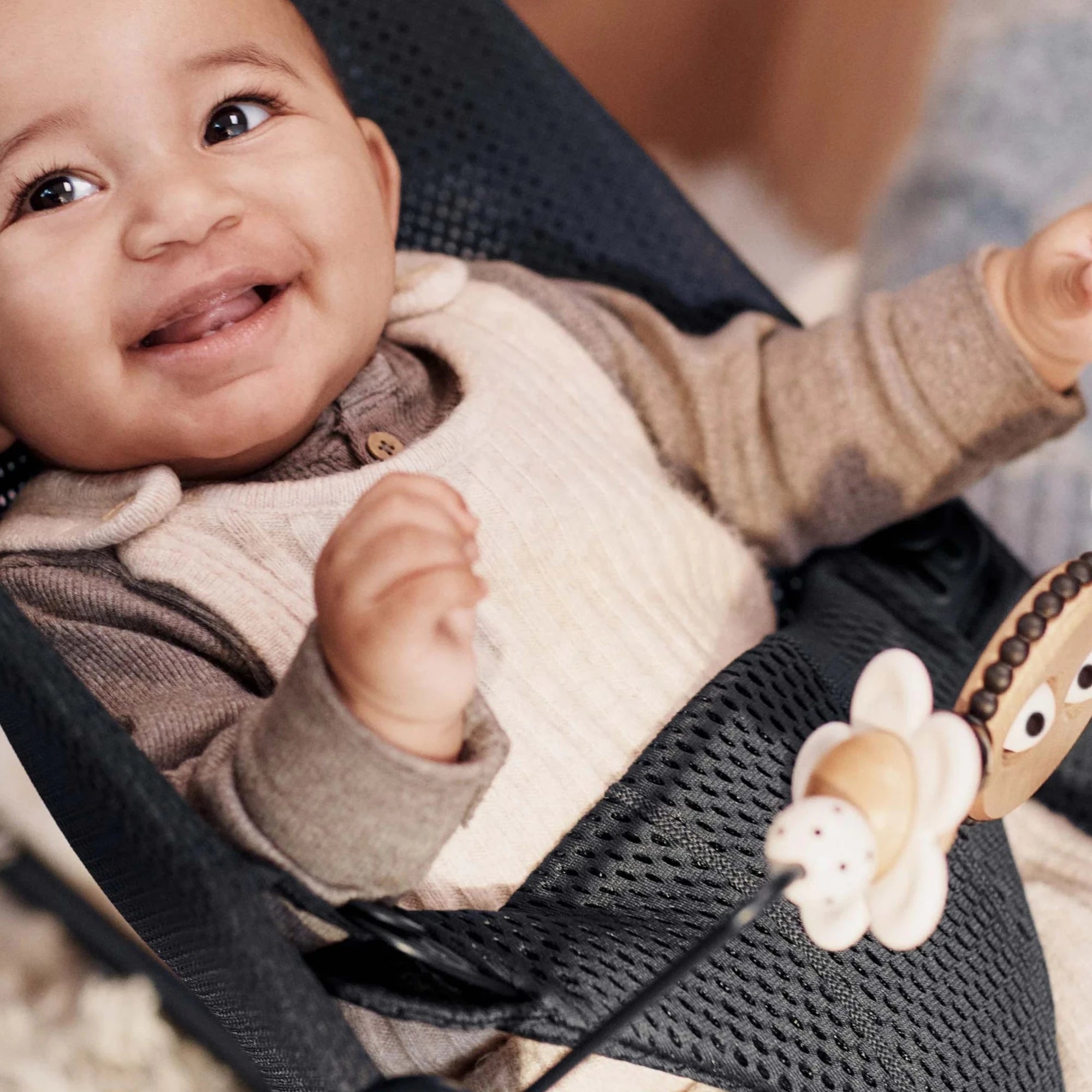 Jouet pour transat BABYBJÖRN - Yeux mobiles noir et blanc