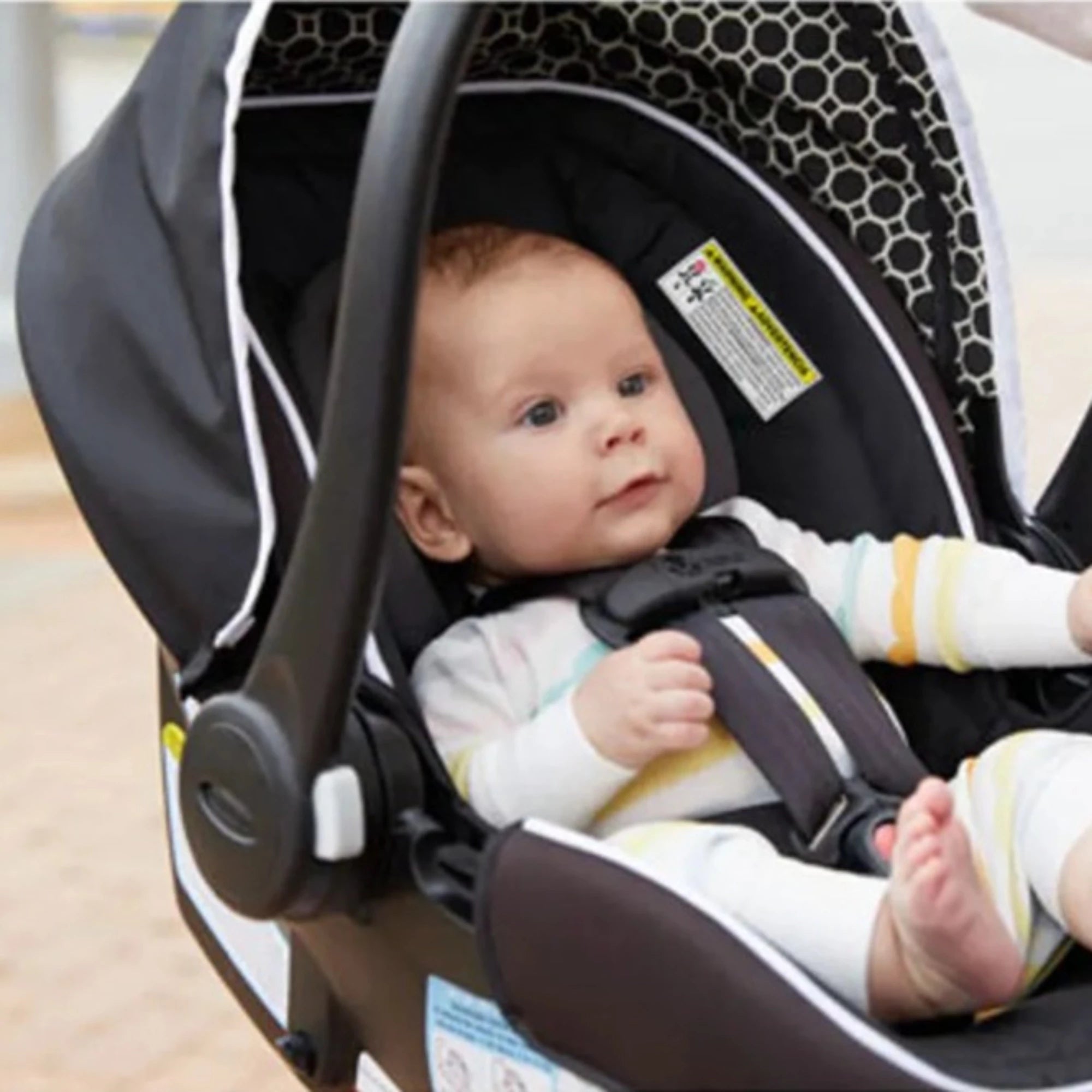 GRACO SnugRide SnugLock 35 Infant Car Seat - Weston