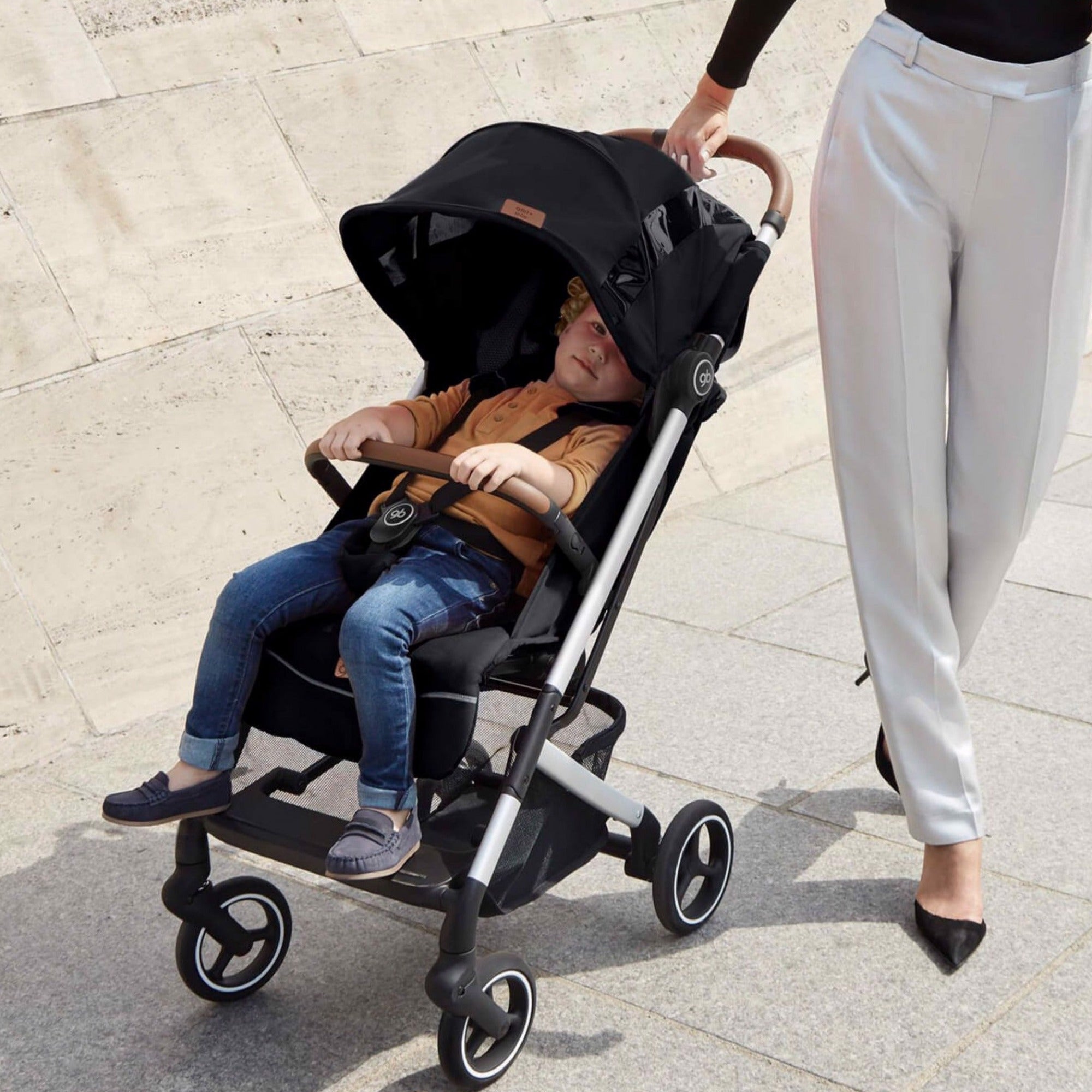 GB Qbit+ All-City Stroller
