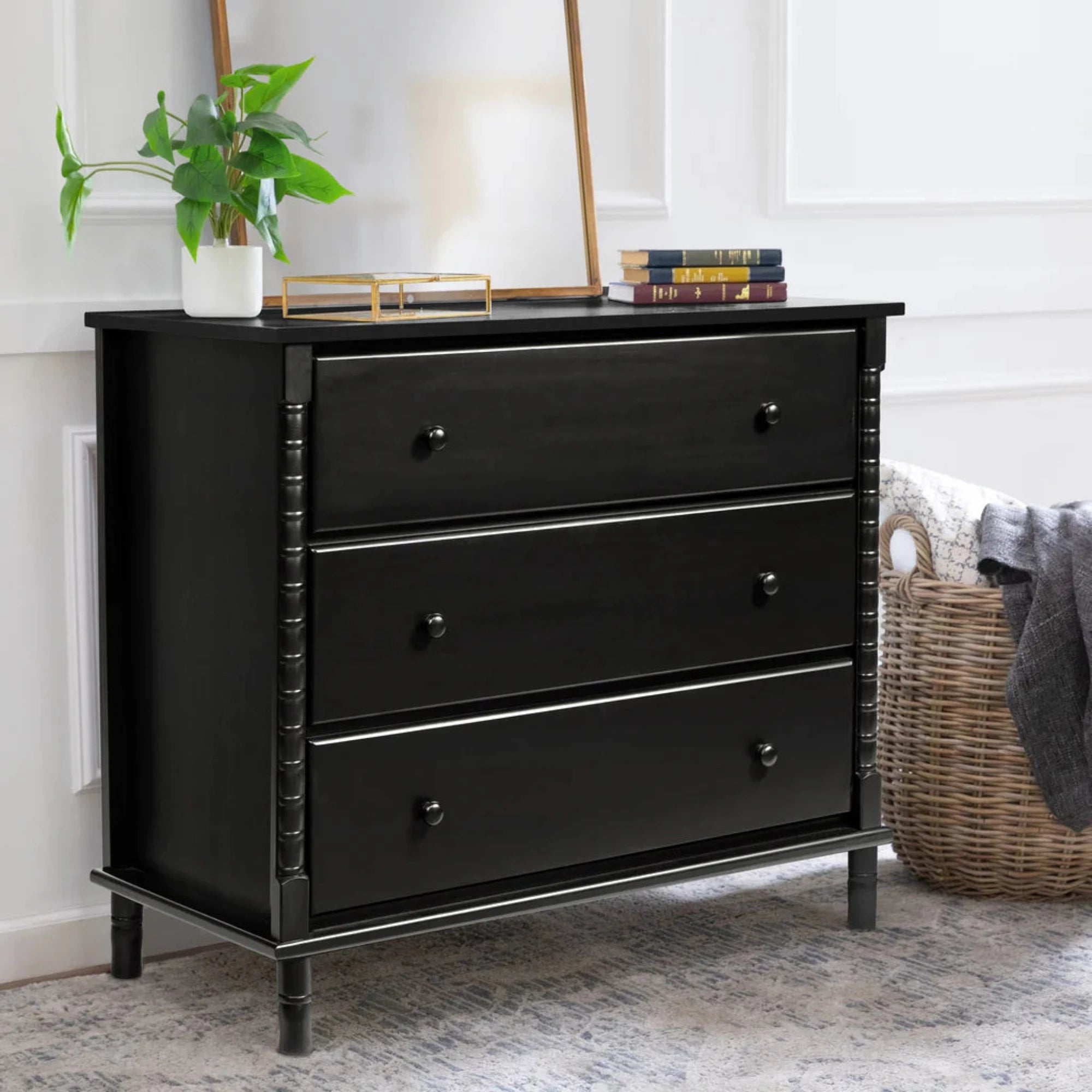DAVINCI Jenny Lind Spindle 3-Drawer Dresser
