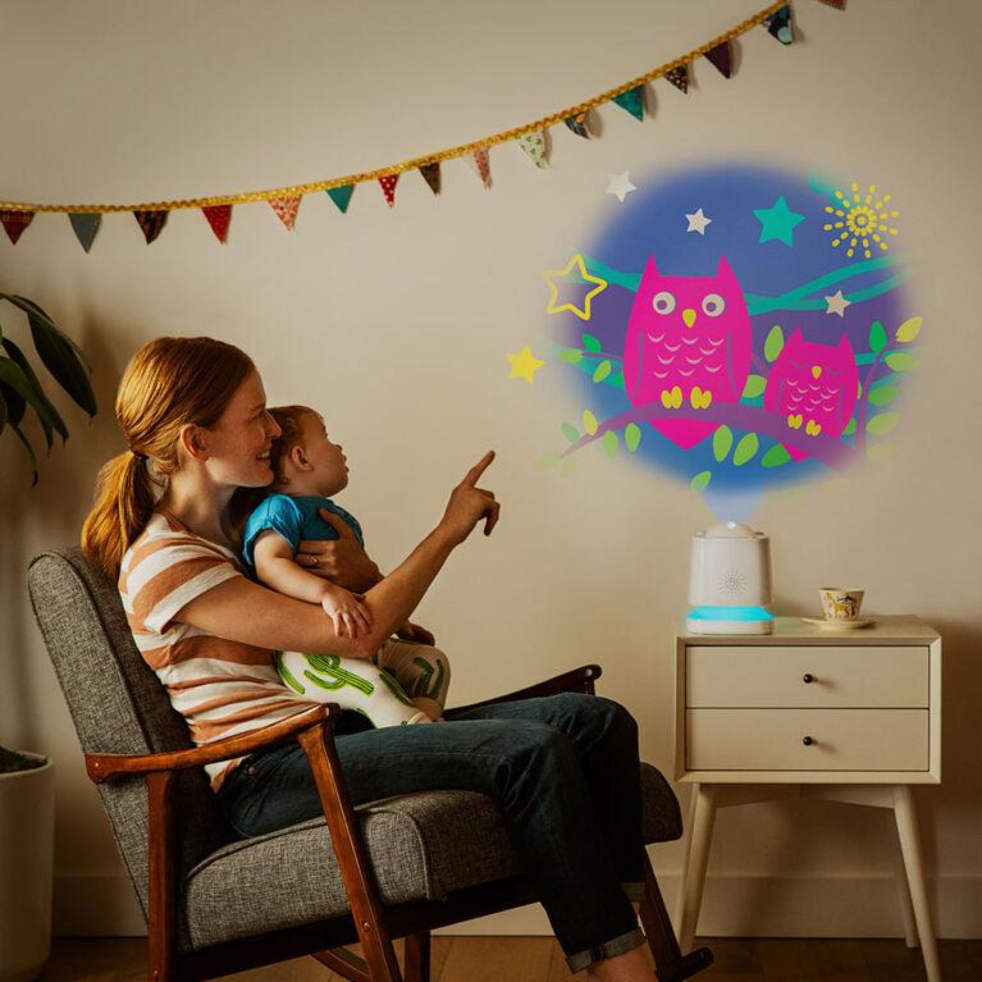 Projecteur et système audio pour chambre d'enfant MUNCHKIN