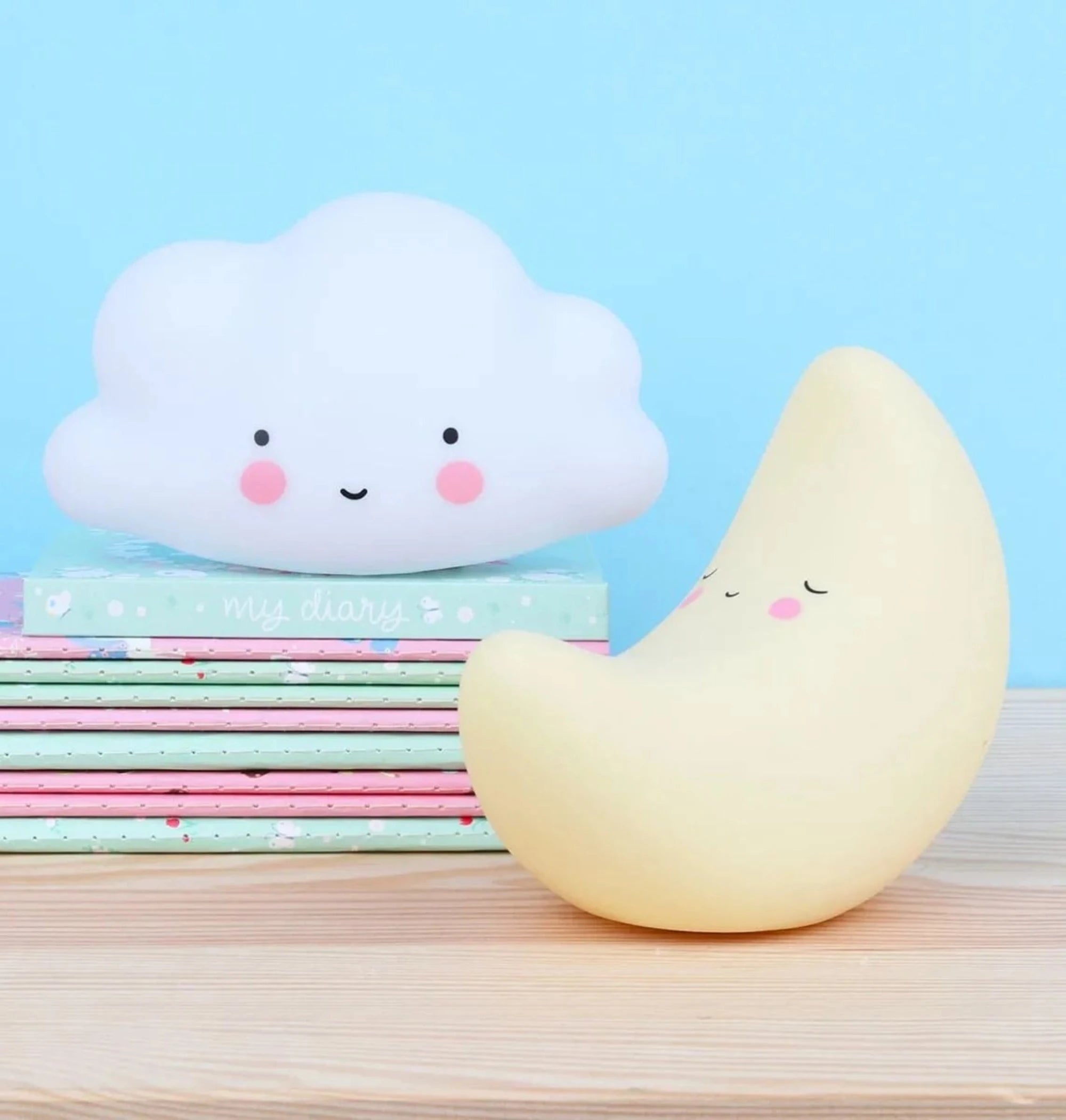 A LITTLE LOVELY COMPANY: Little Light - Moon