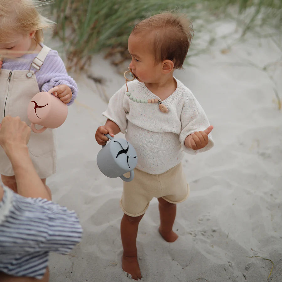 MUSHIE Silicone Pacifier Clip Eva