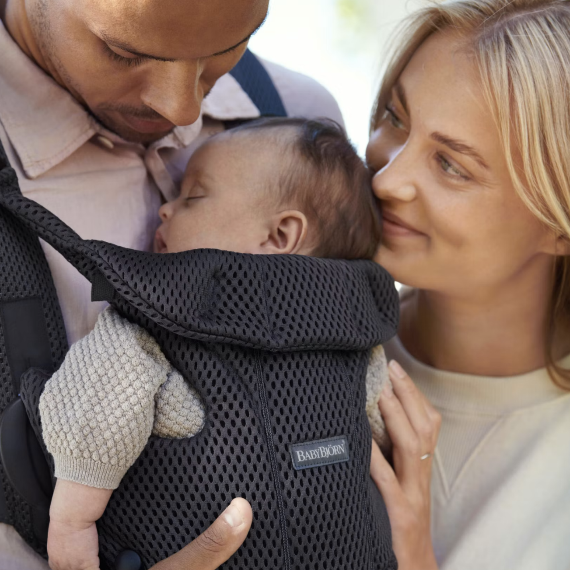 Porte-bébé BABYBJÖRN gratuit (maille 3D)