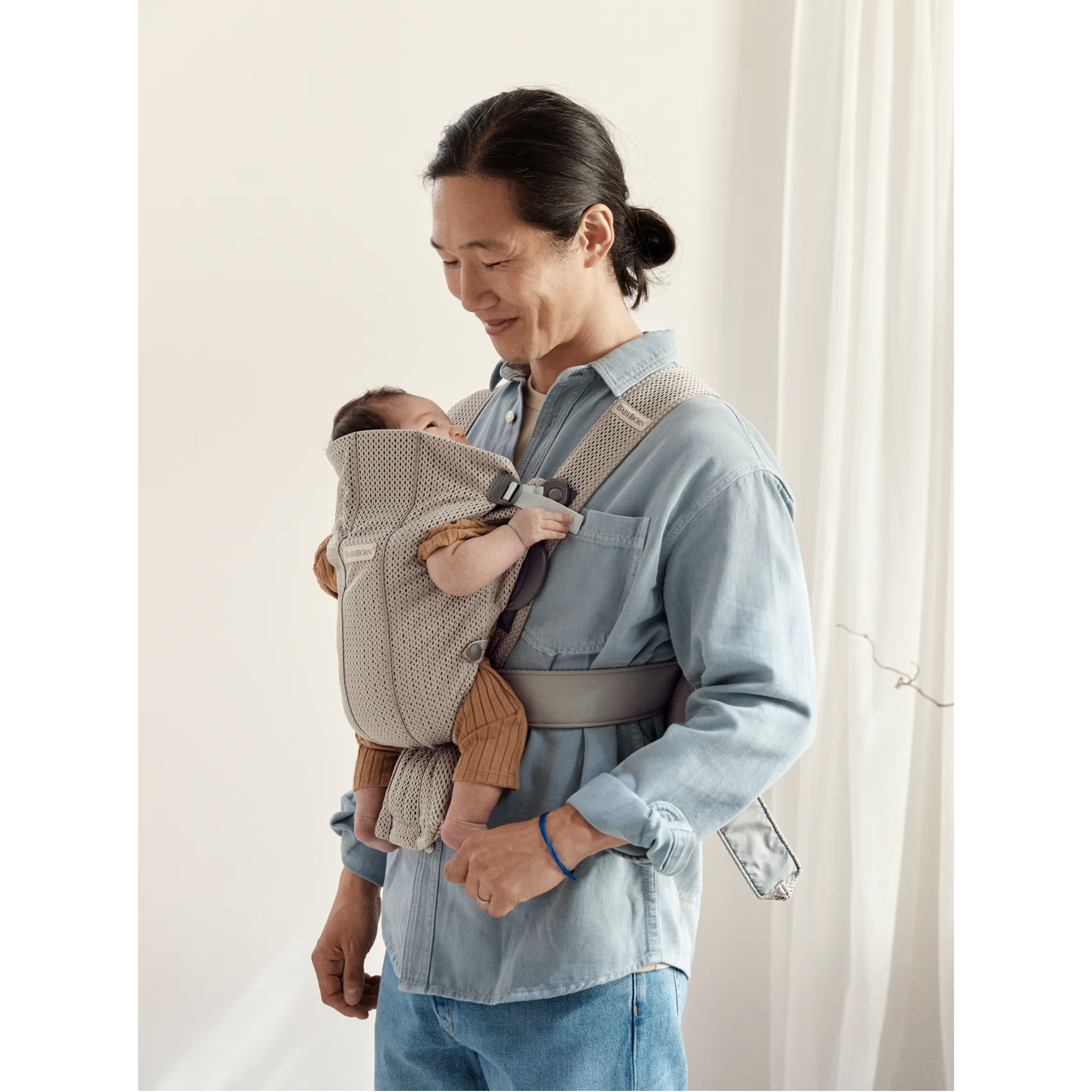 BABYBJÖRN Baby Carrier Mini (3D Mesh)