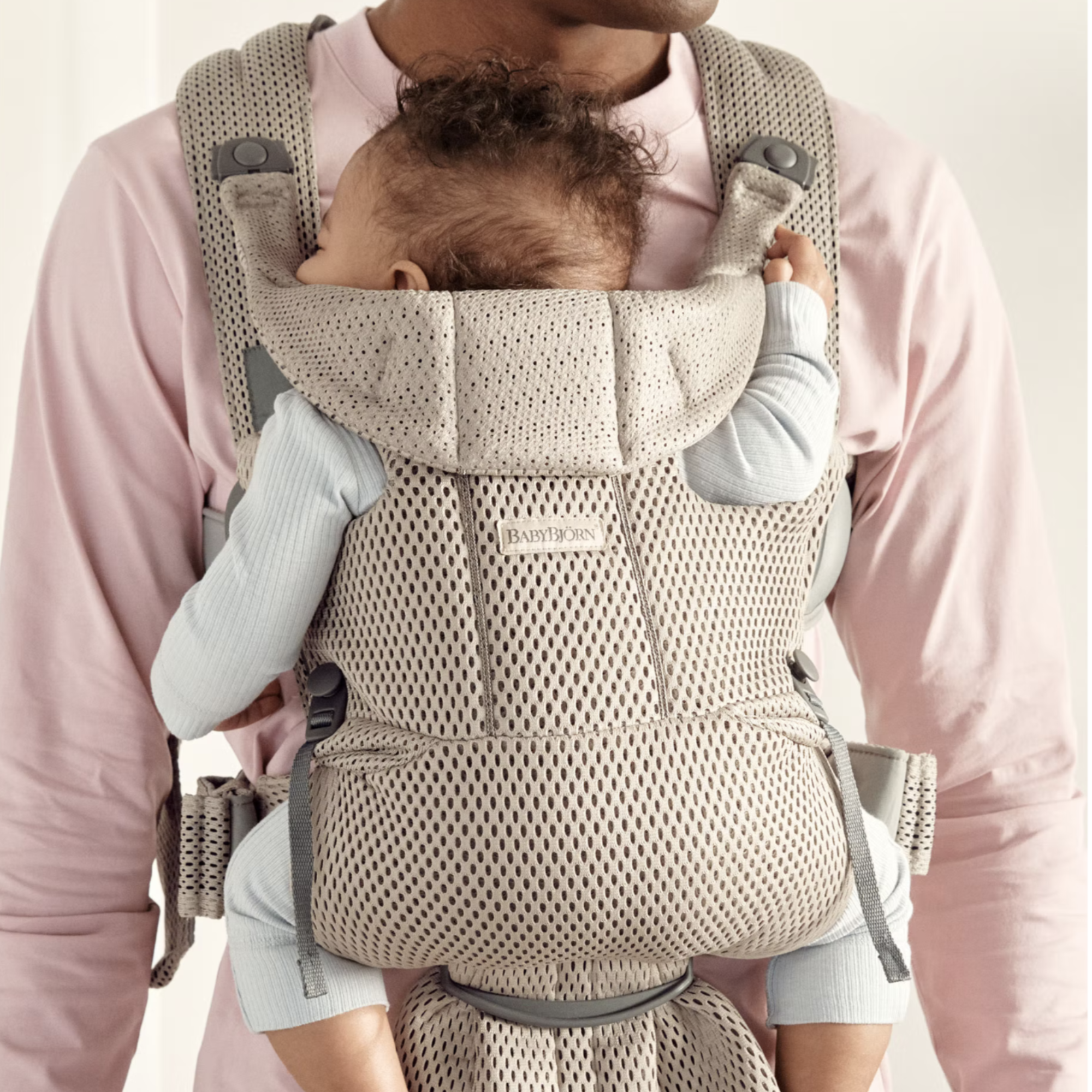 Porte-bébé BABYBJÖRN gratuit (maille 3D)