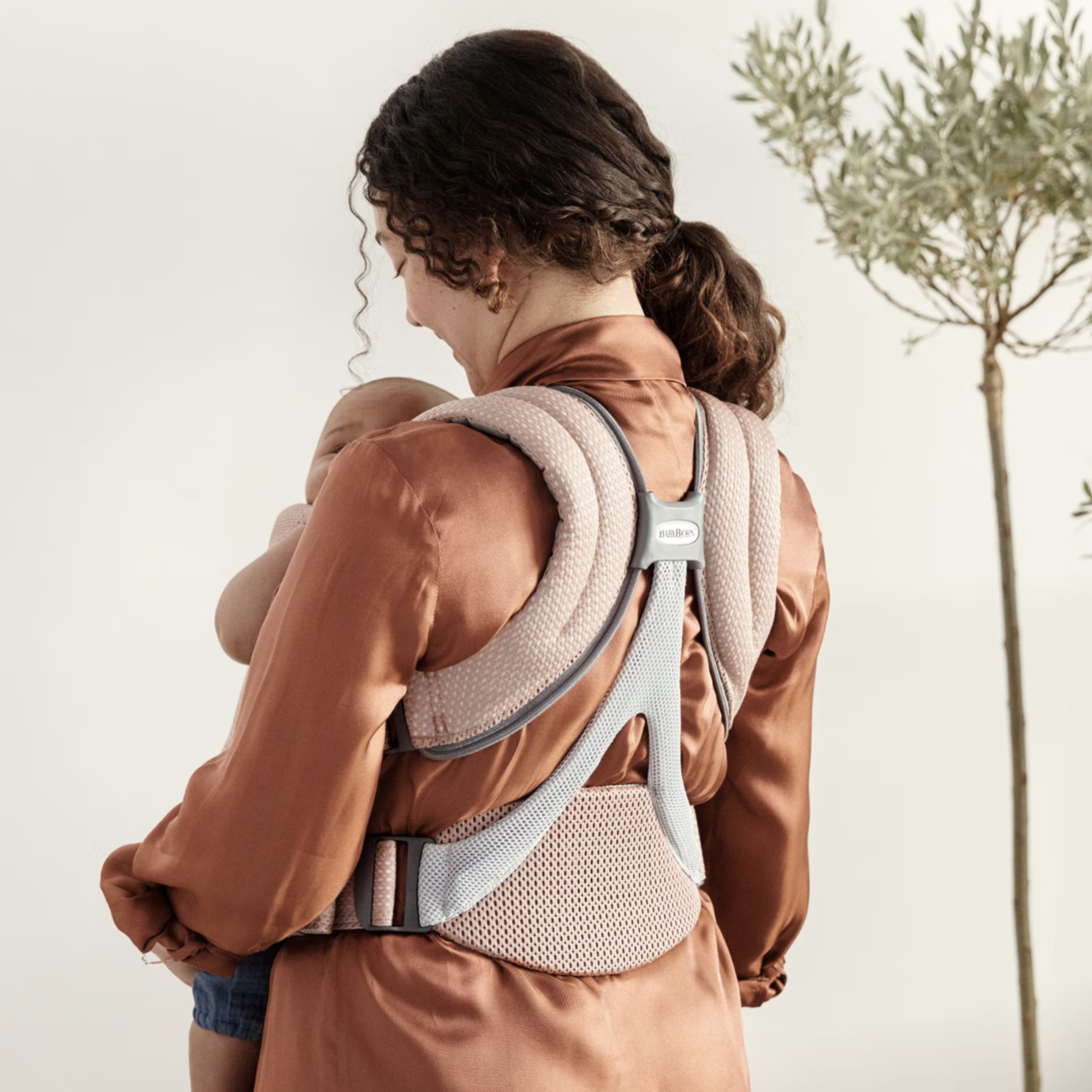 Porte-bébé BABYBJÖRN gratuit (maille 3D)