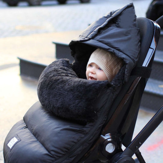 7AMEnfant-PlushPod-Black_Main