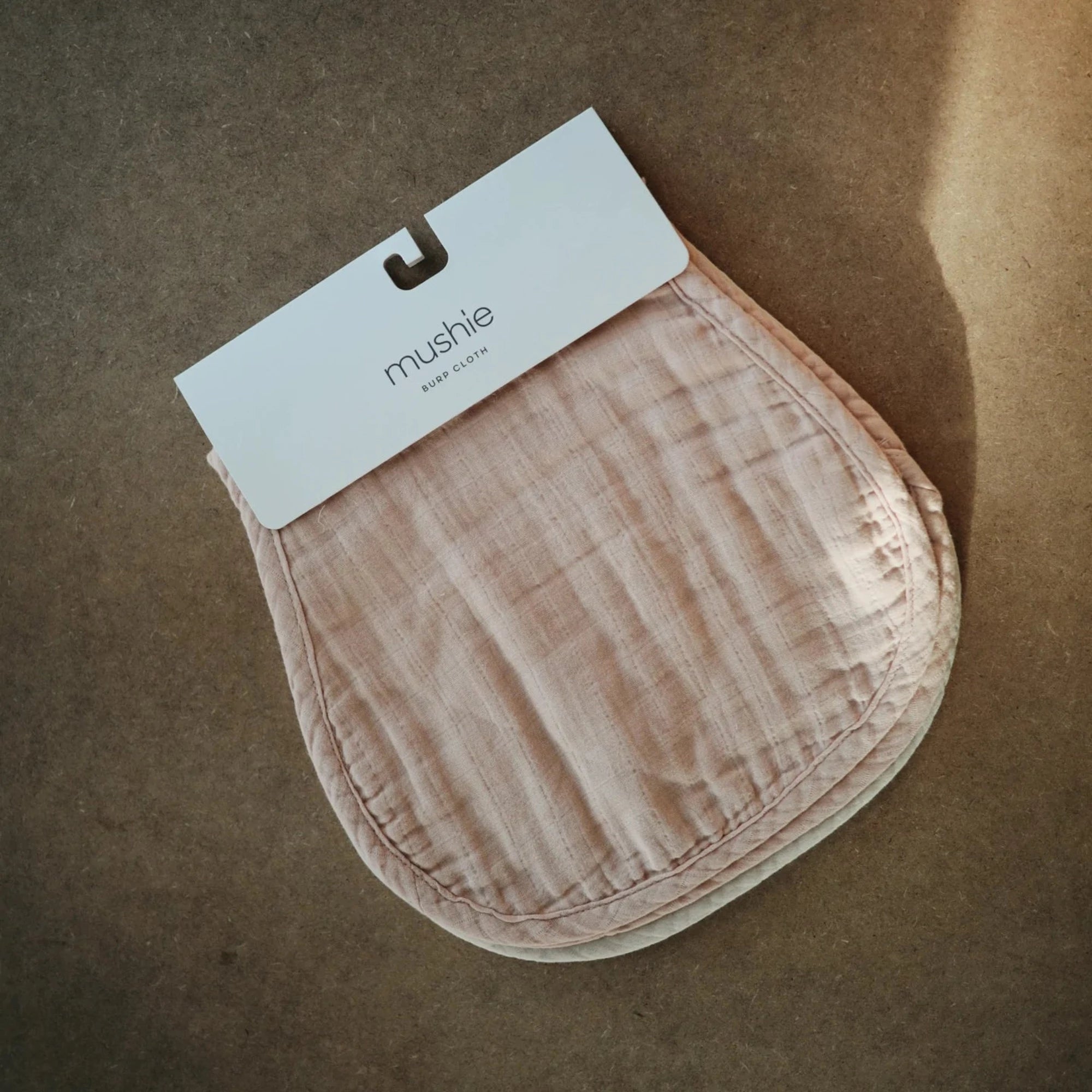 MUSHIE Burp Cloth - Natural/Fog