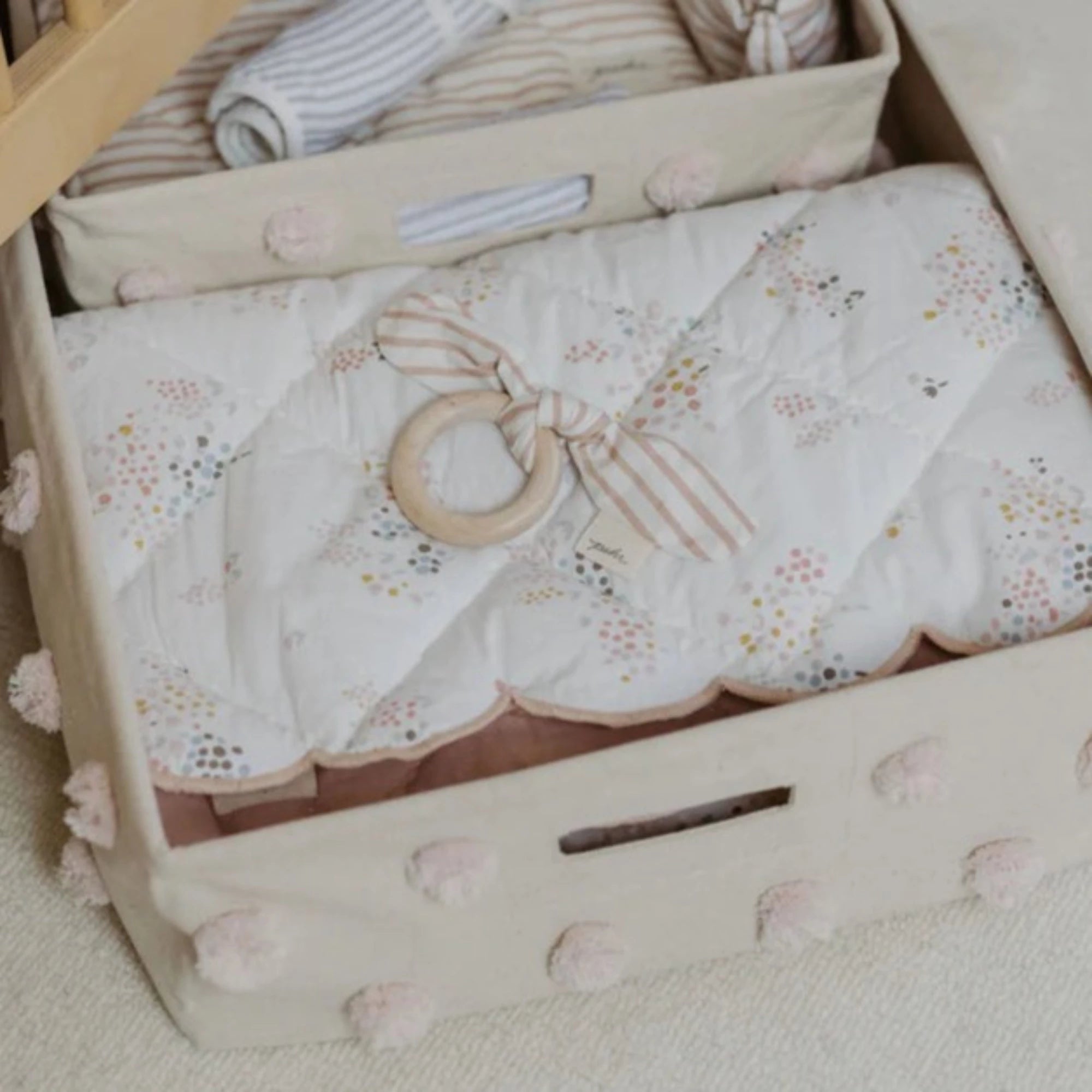 Petit panier caché PEHR