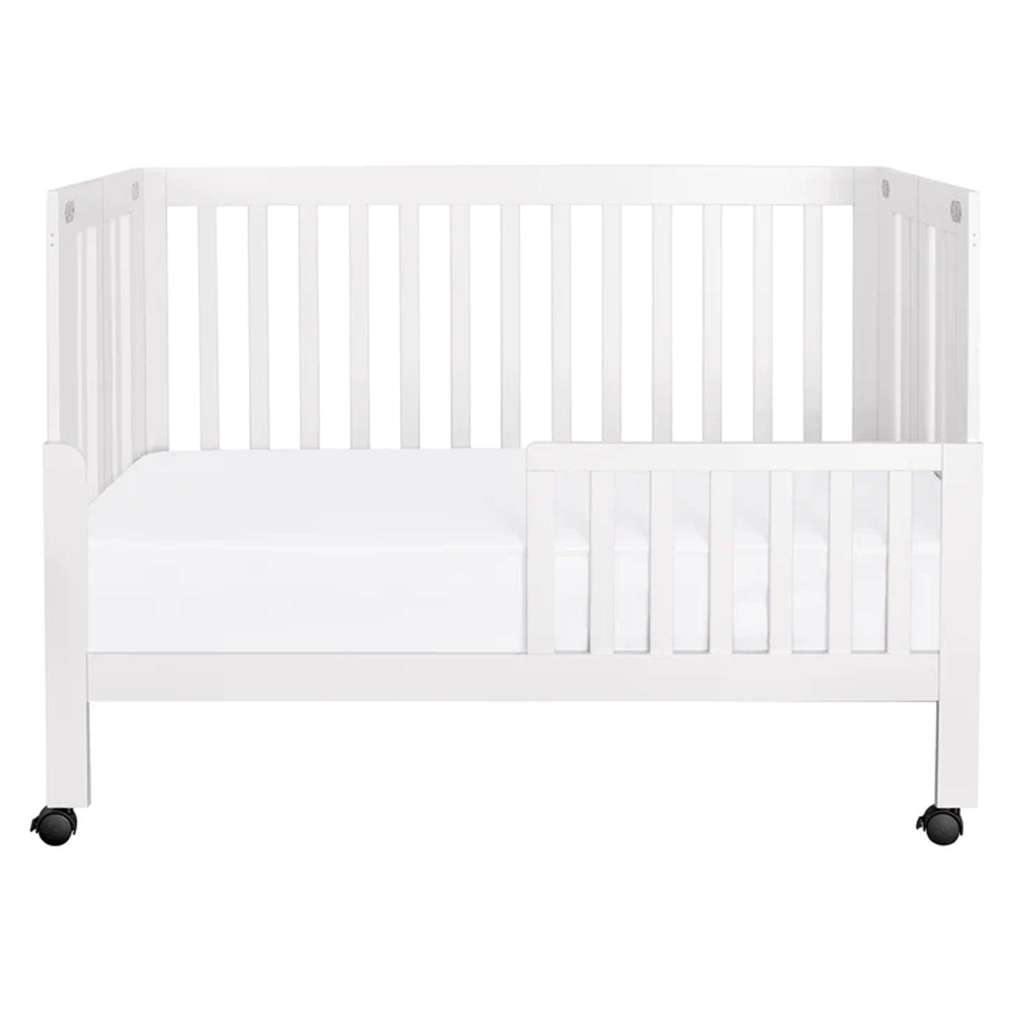 BABYLETTO Maki Full-Size Folding Crib w/ Toddler Bed Conversion Kit
