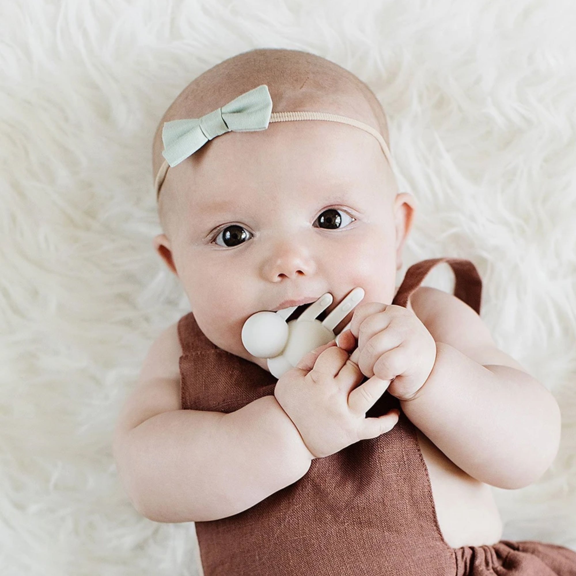 DODDLE &amp; CO - Anneau de dentition à mâcher Hello Sunshine + Ressemble à la pluie