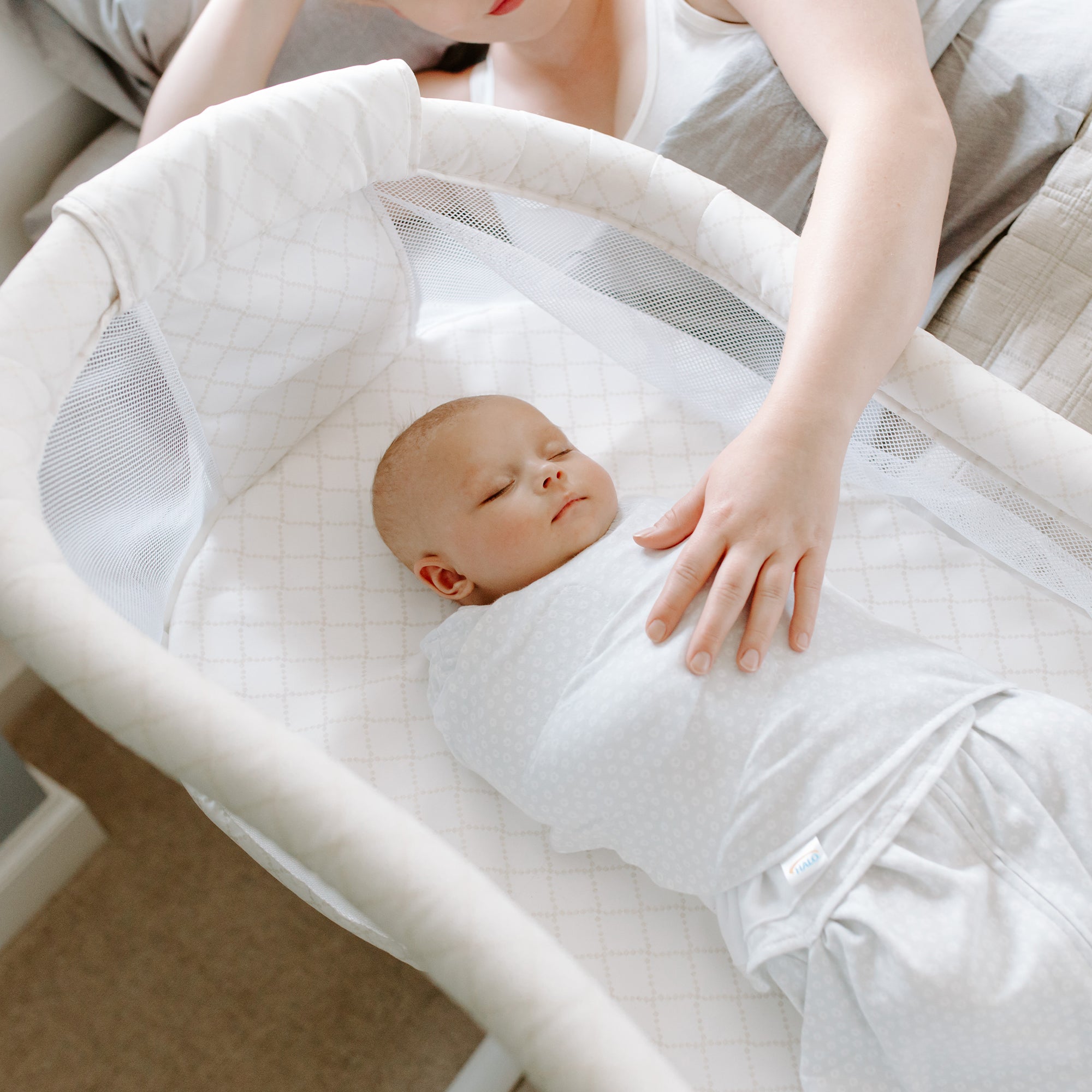 HALO Bassinest Swivel Sleeper Essentia Series - Nautical Net