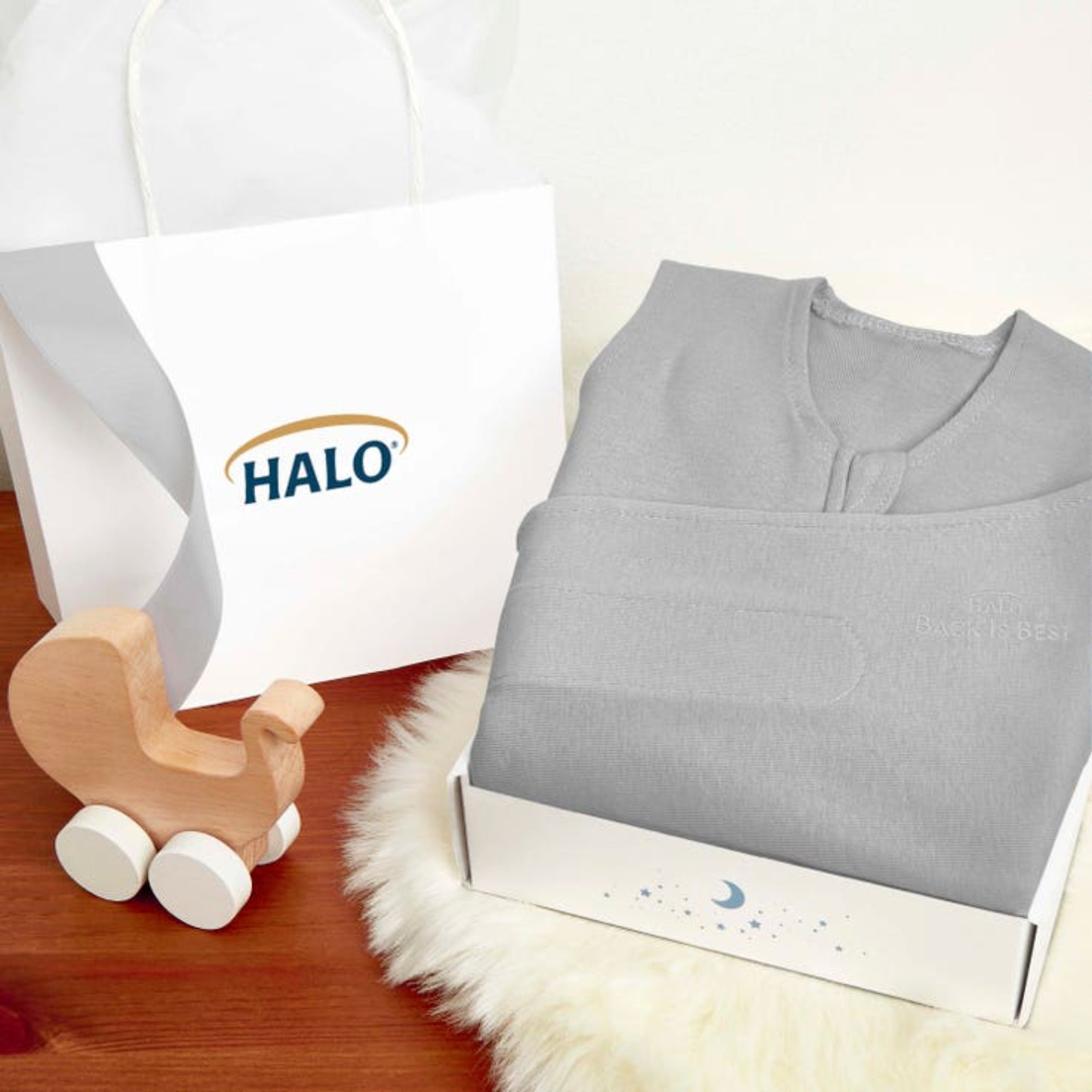 HALO SleepSack Swaddle Organic Cotton Newborn Size (1.5 TOG) Gift Box - Cloud