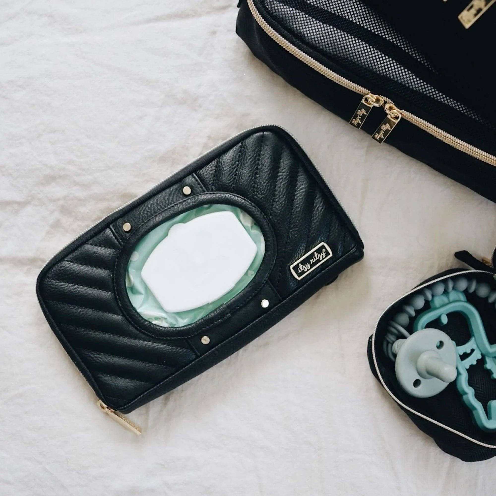 ITZY RITZY Travel Wipes Case - Jetsetter Black