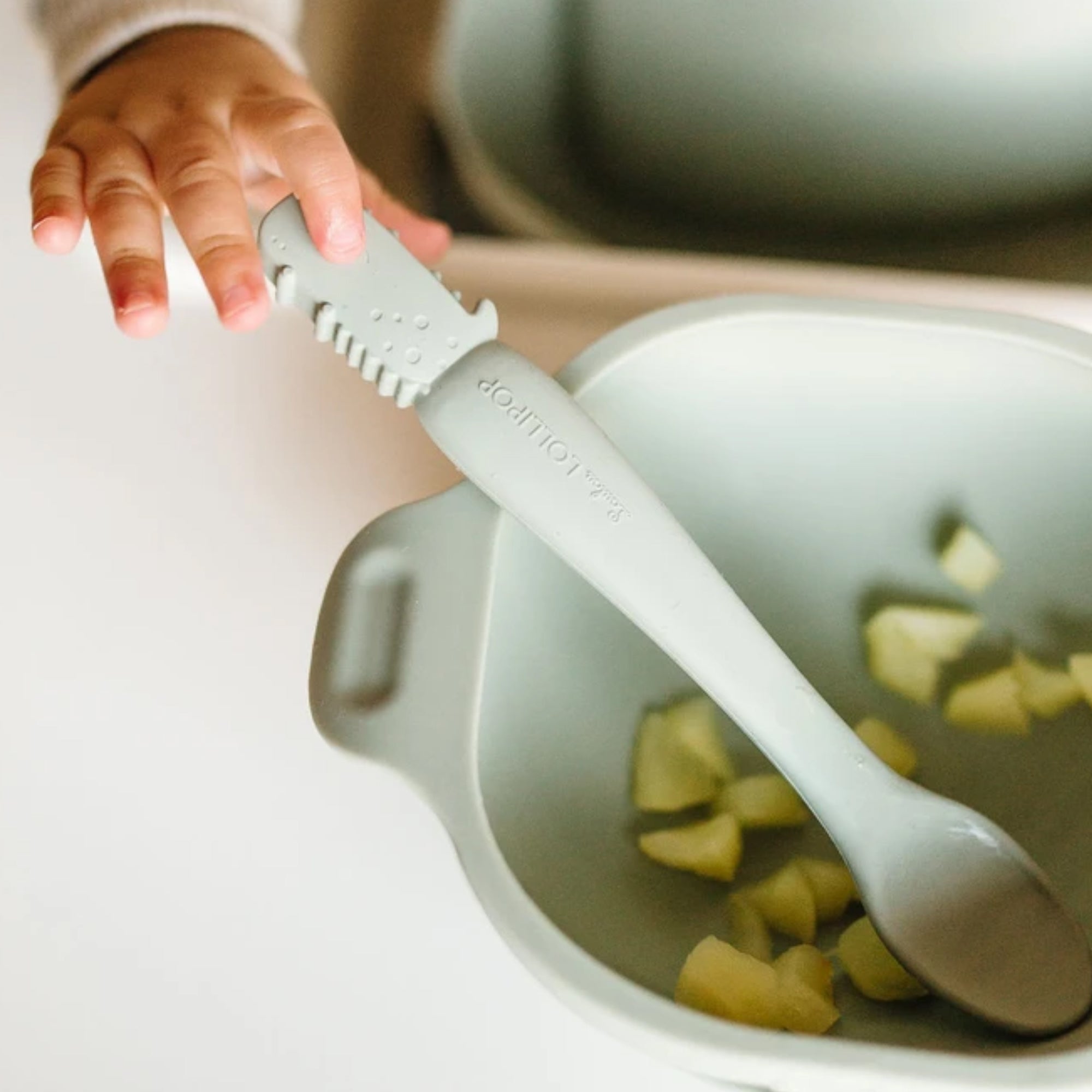 LOULOU LOLLIPOP Silicone Snack Bowl