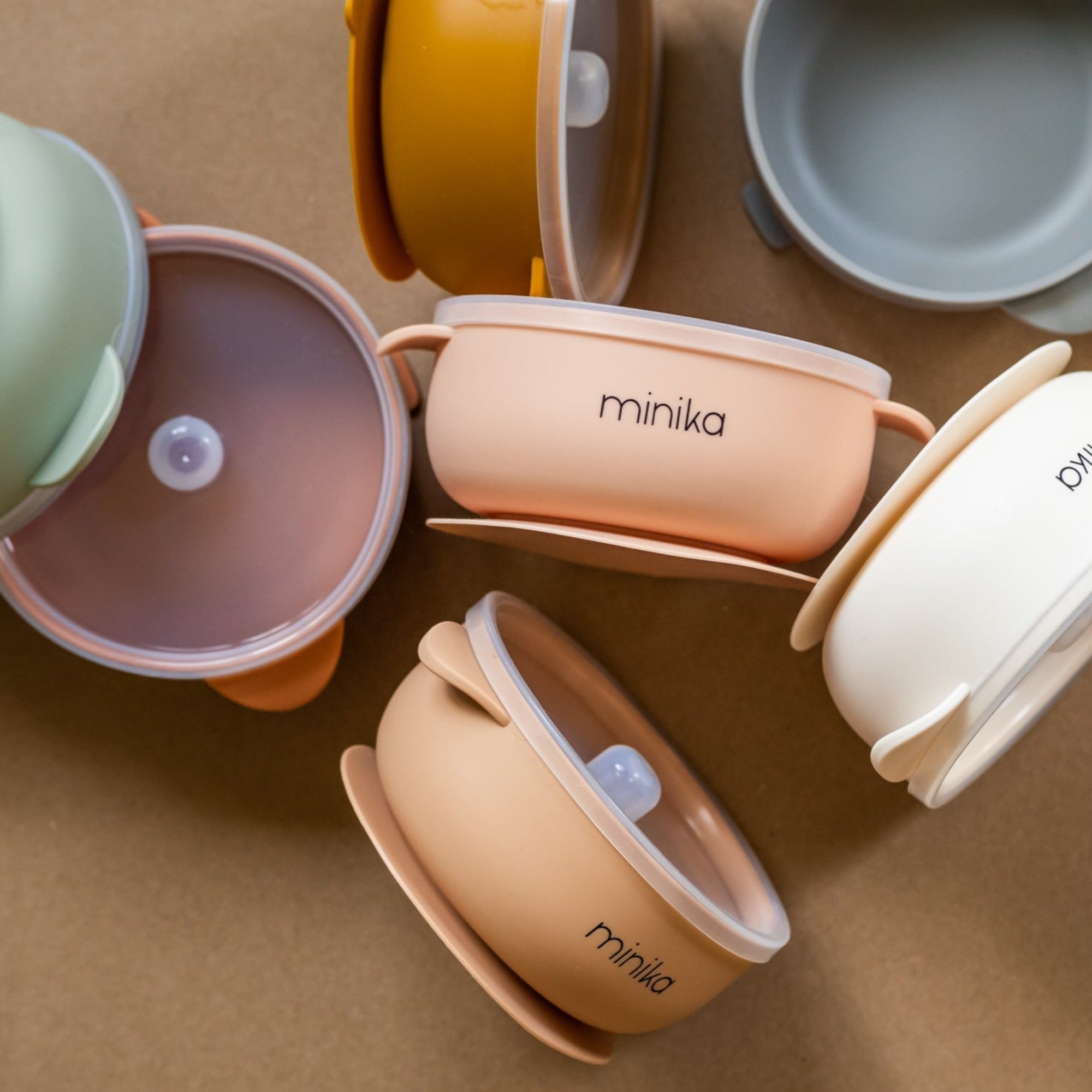 MINIKA Silicone Bowl With Lid - Blush