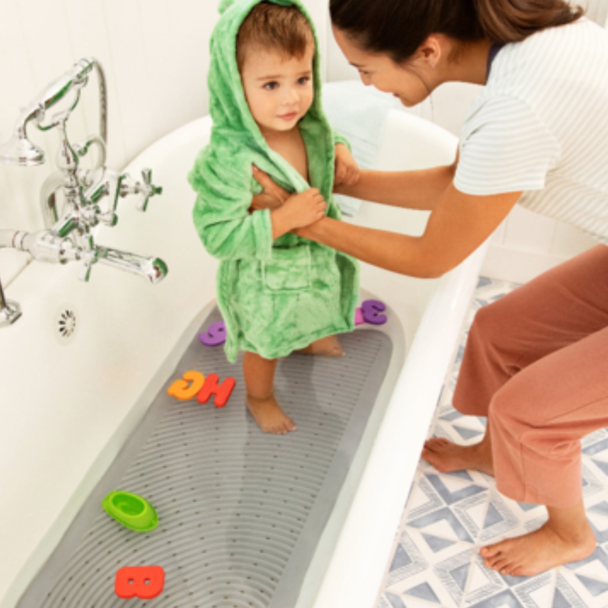 MUNCHKIN Soft Spot Cushioned Bath Mat
