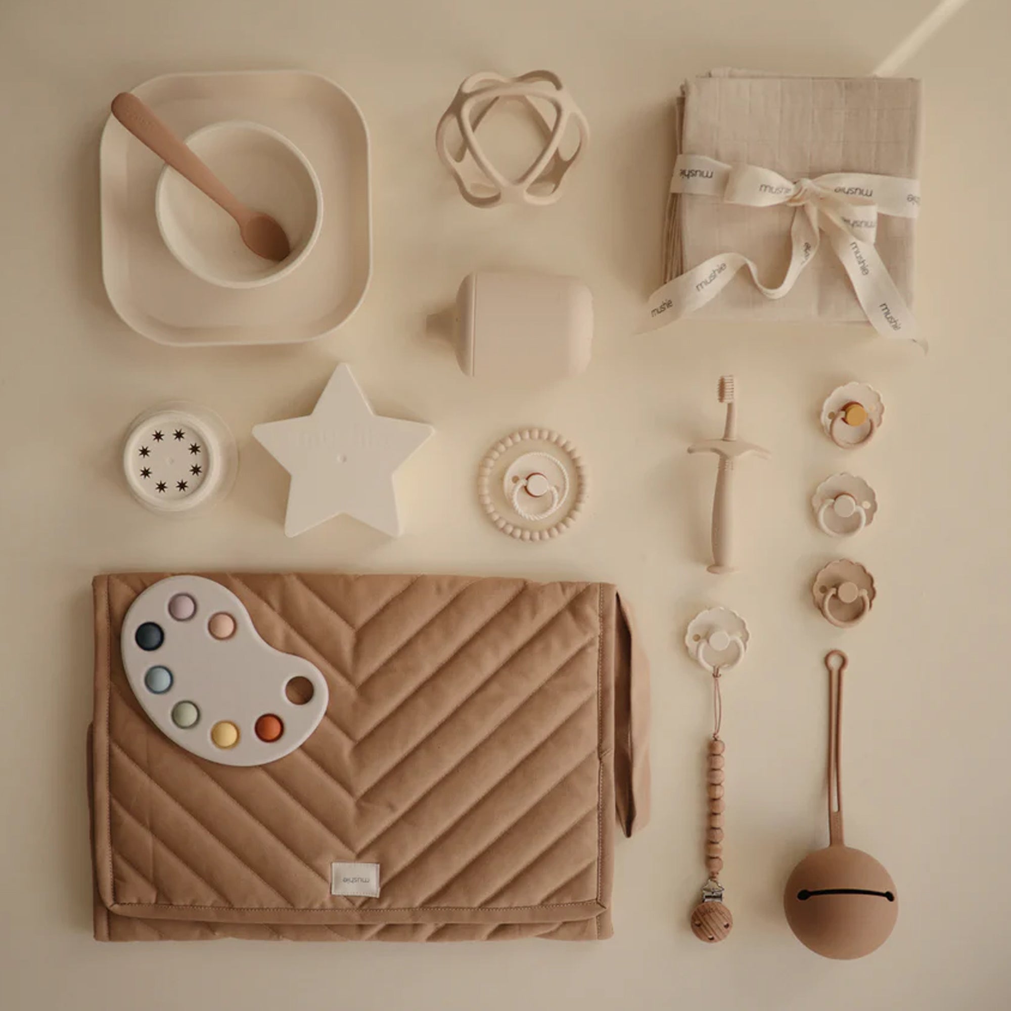 Jouet de dentition MUSHIE Ball - Sable mouvant