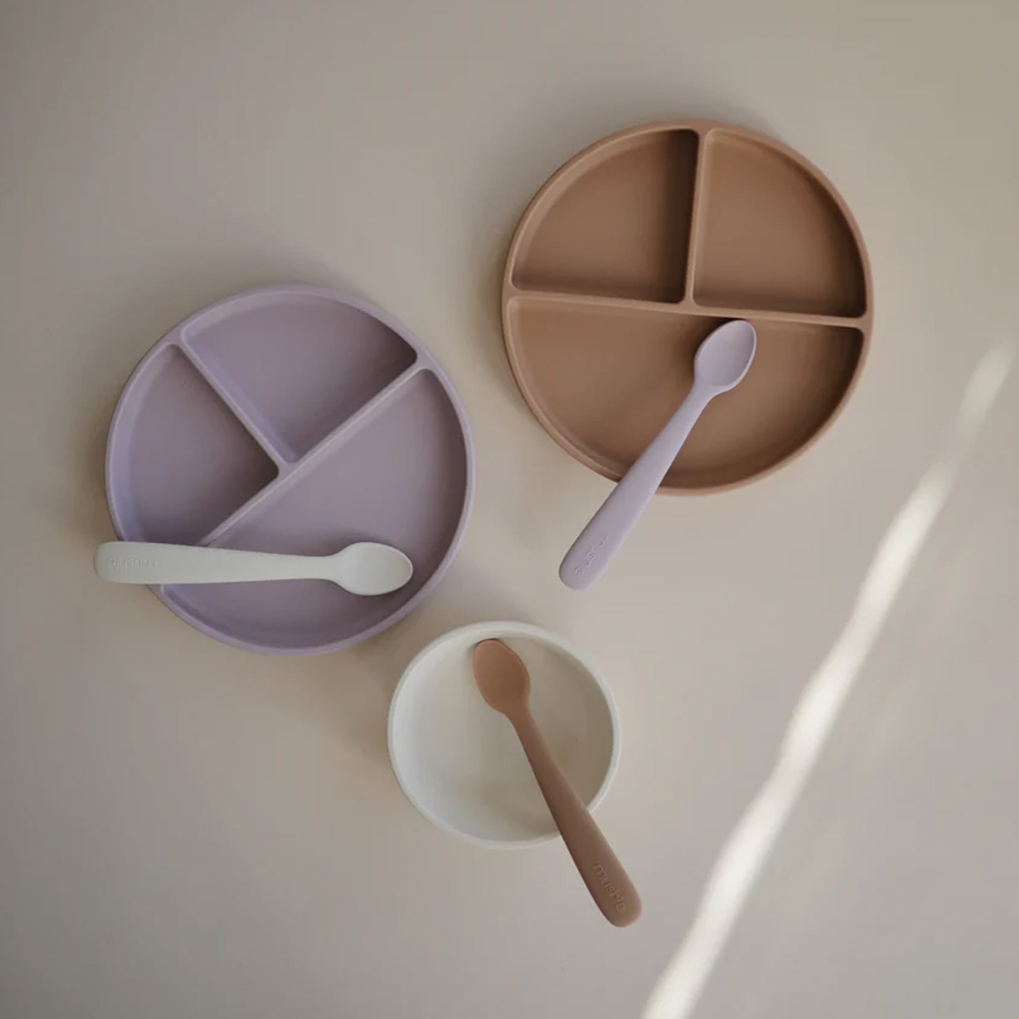 MUSHIE Silicone Suction Bowl - Ivory