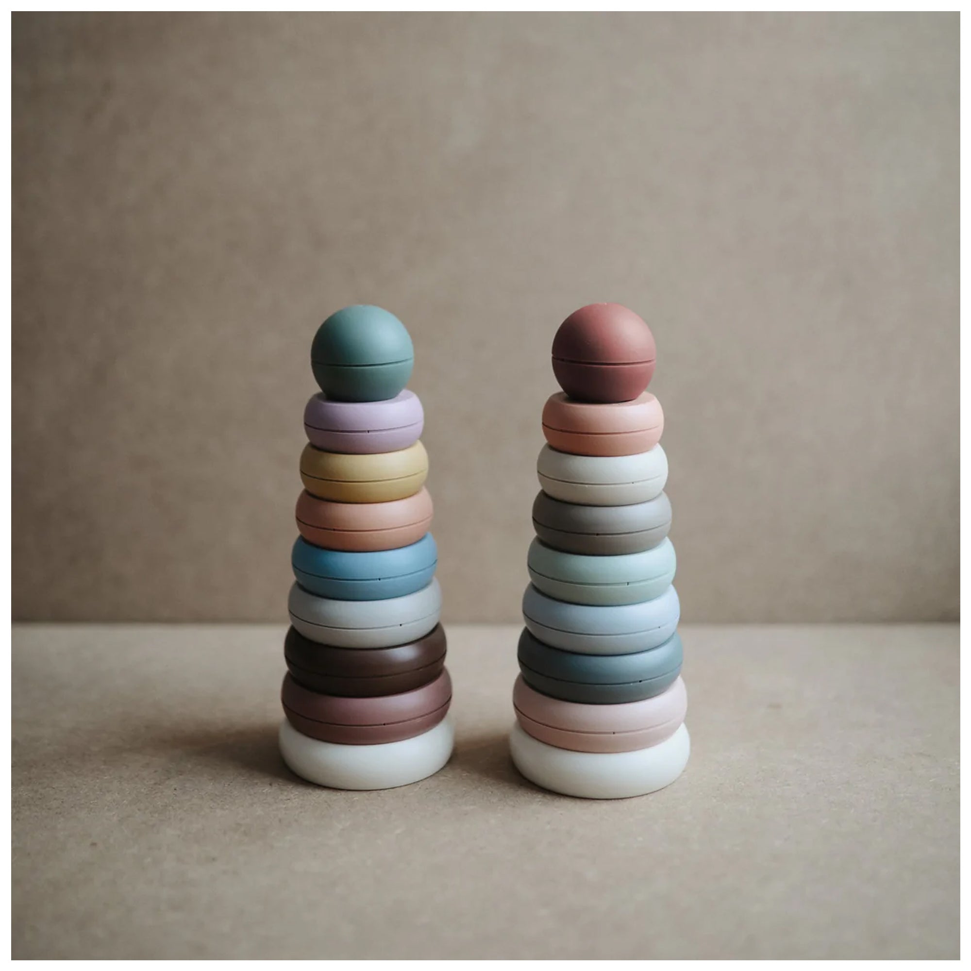 MUSHIE Stacking Rings Toy - Rustic