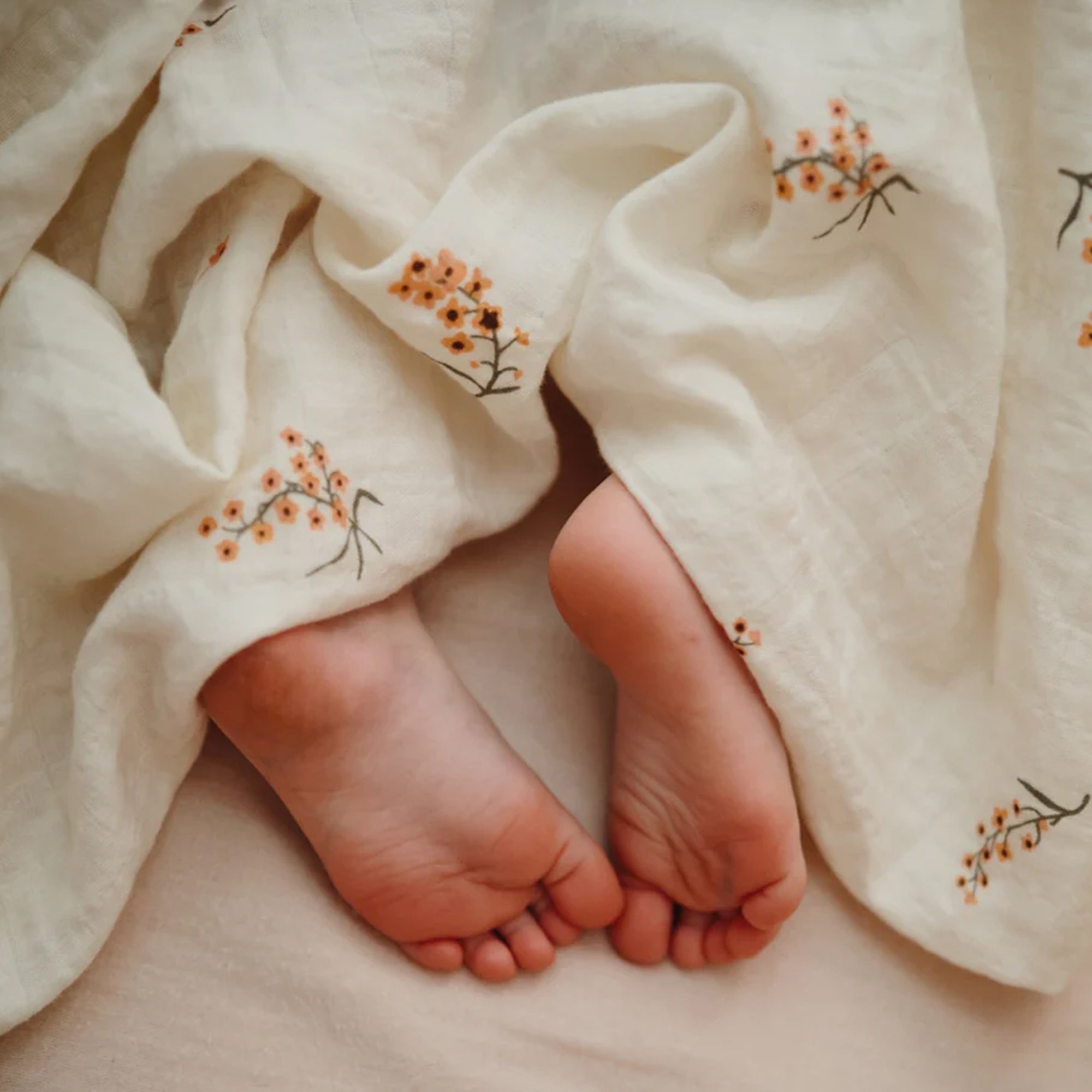 MUSHIE Muslin Swaddle Blanket Organic Cotton - Flowers