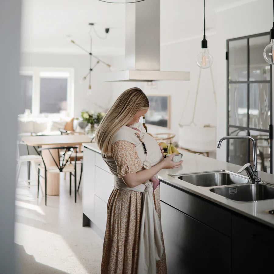 MUSHIE Silicone Pacifier Clip Eva