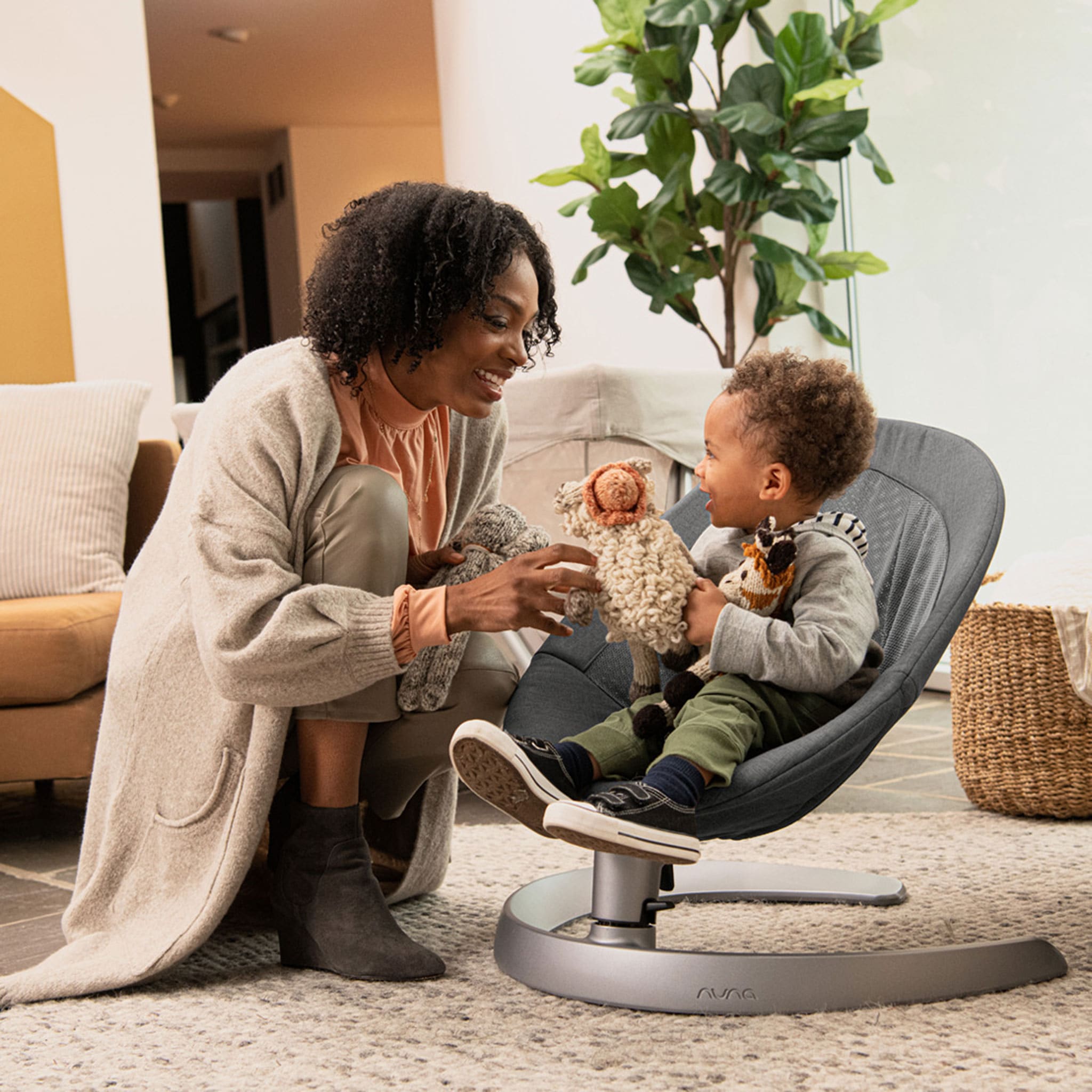 Nuna | Leaf Grow Swing With Toy Bar | Kido Bebe