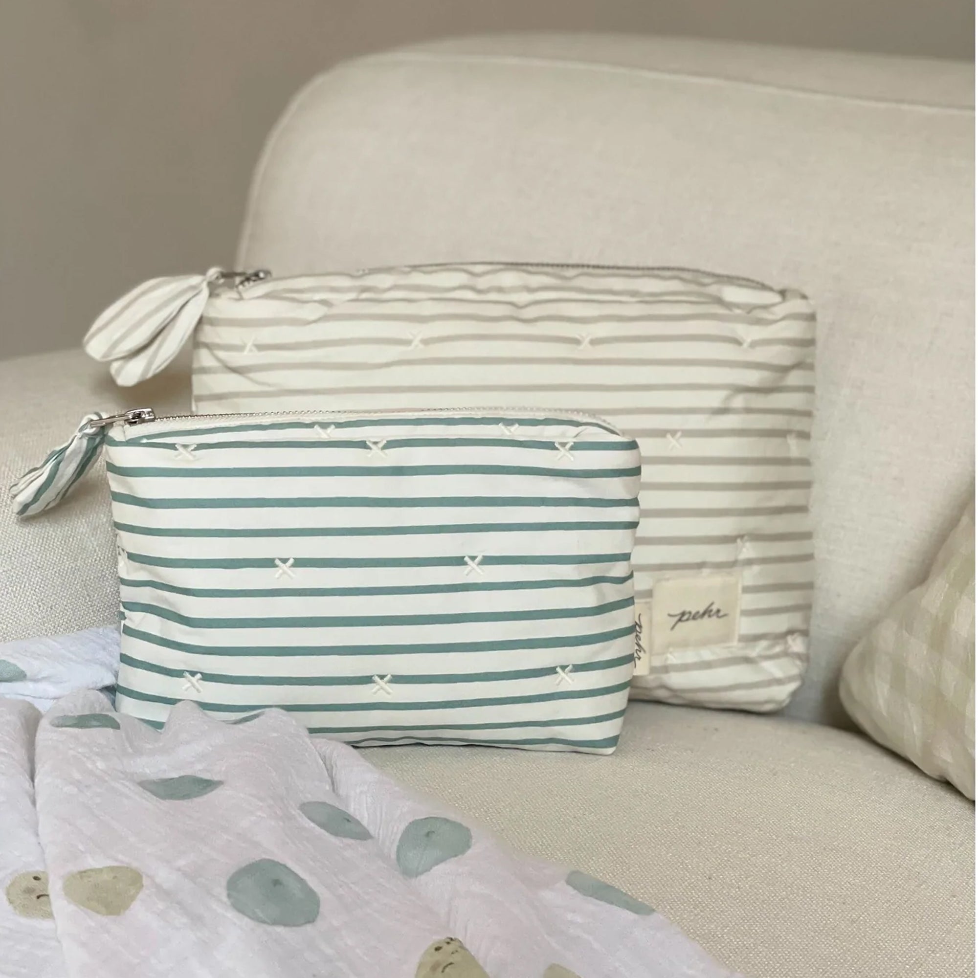 Mini pochette portable à rayures PEHR pour les déplacements