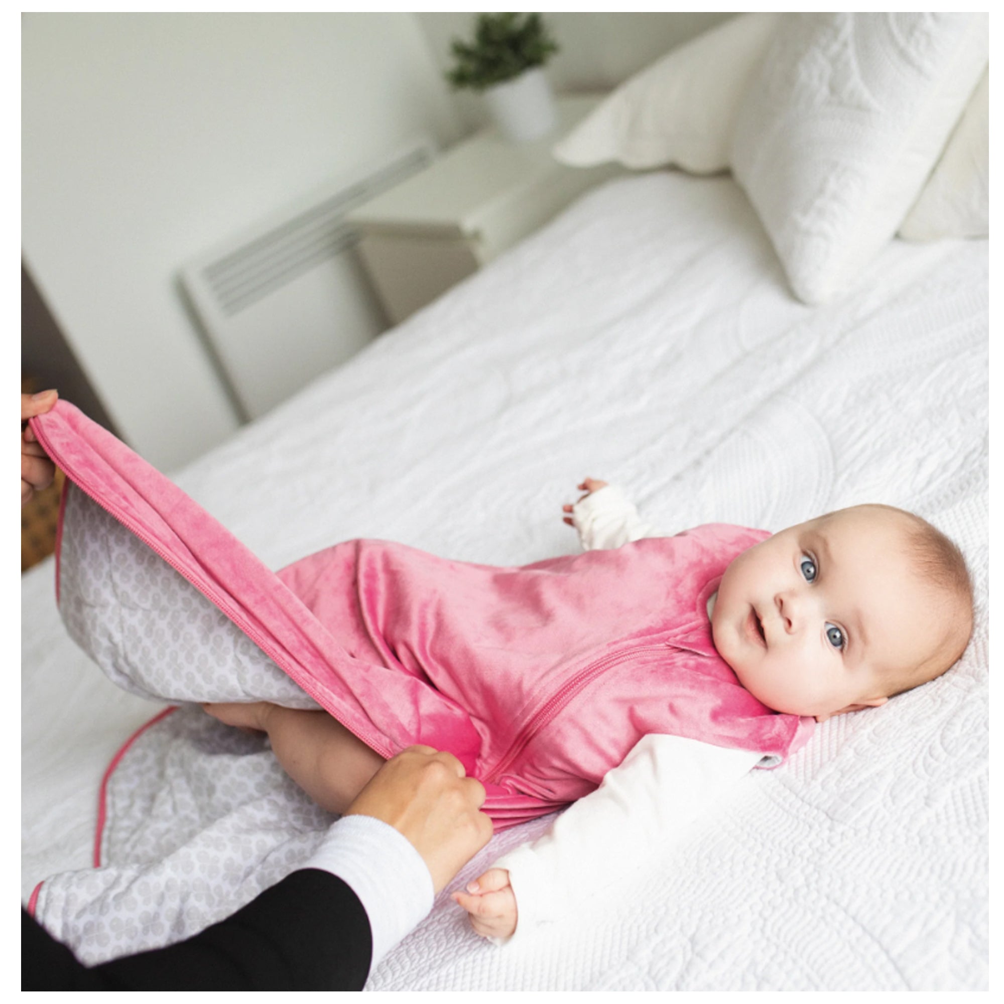 PERLIMPINPIN Velvet Sleep Bag 2.5Tog - Raspberry