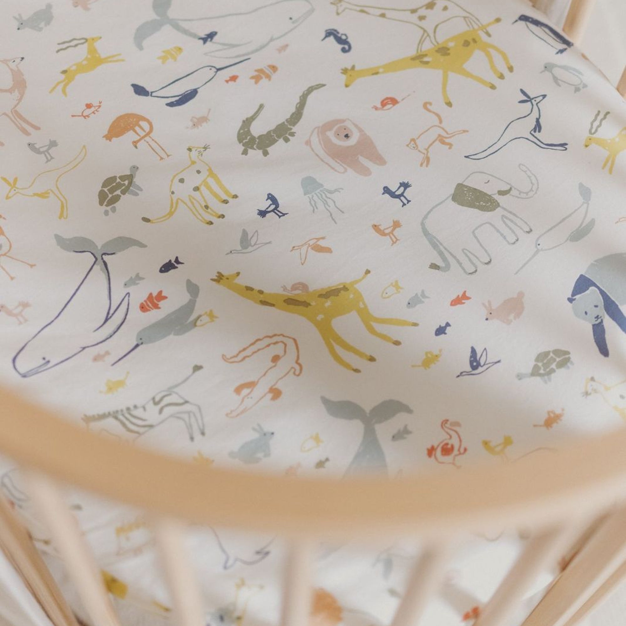 STOKKE Sleepi Mini Fitted Sheet Pehr V3