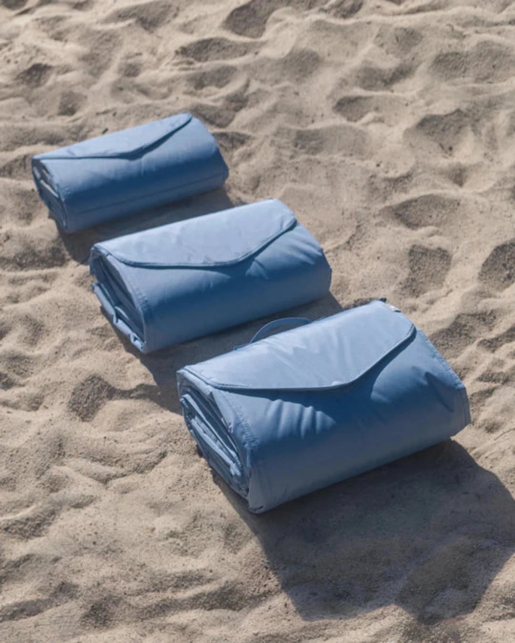 LITTLE UNICORN 5x5 Outdoor Blanket - Chroma Rugby Stripe