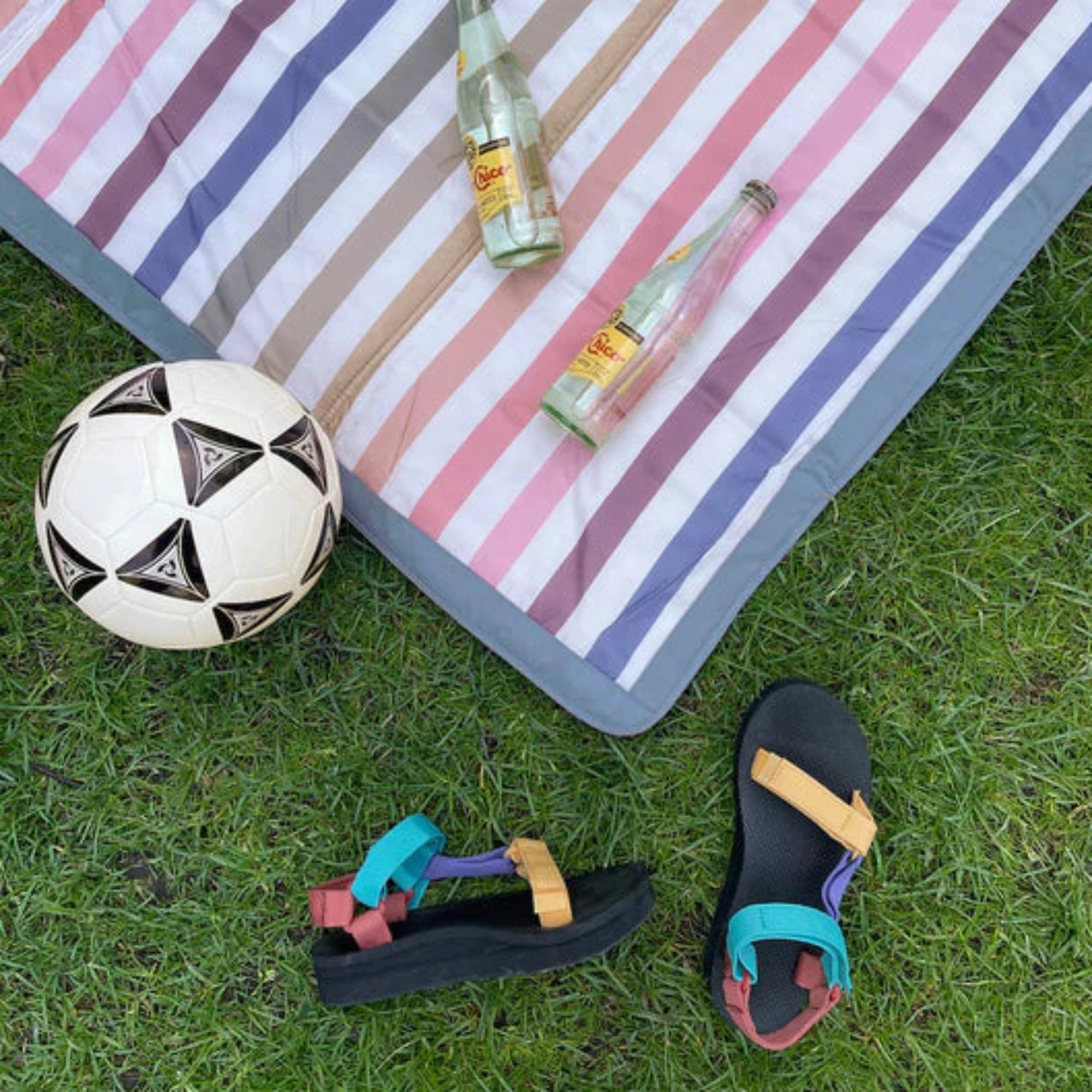 LITTLE UNICORN 5x5 Outdoor Blanket - Chroma Rugby Stripe