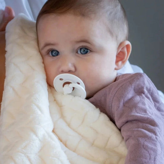 JUDDLIES-Jacquard-Flannel-Blanket-Cream