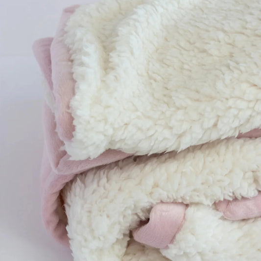 JUDDLIES-Flannel-Sherpa-Blanket -Pink