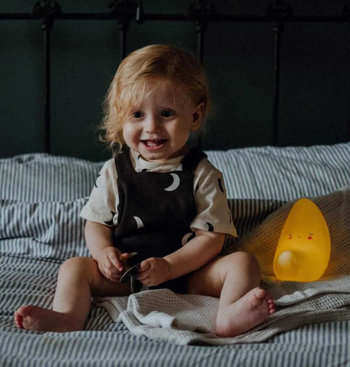 A LITTLE LOVELY COMPANY: Little Light - Moon