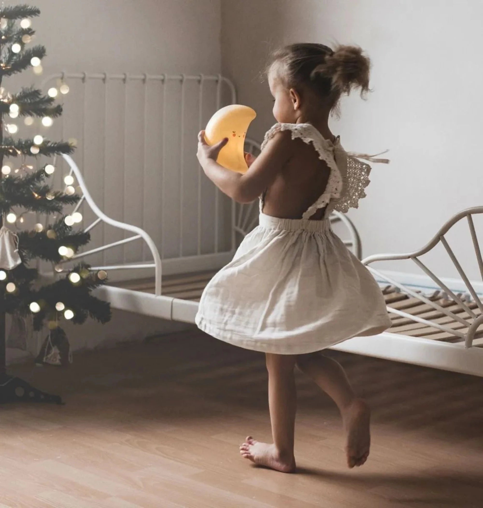 A LITTLE LOVELY COMPANY: Little Light - Moon