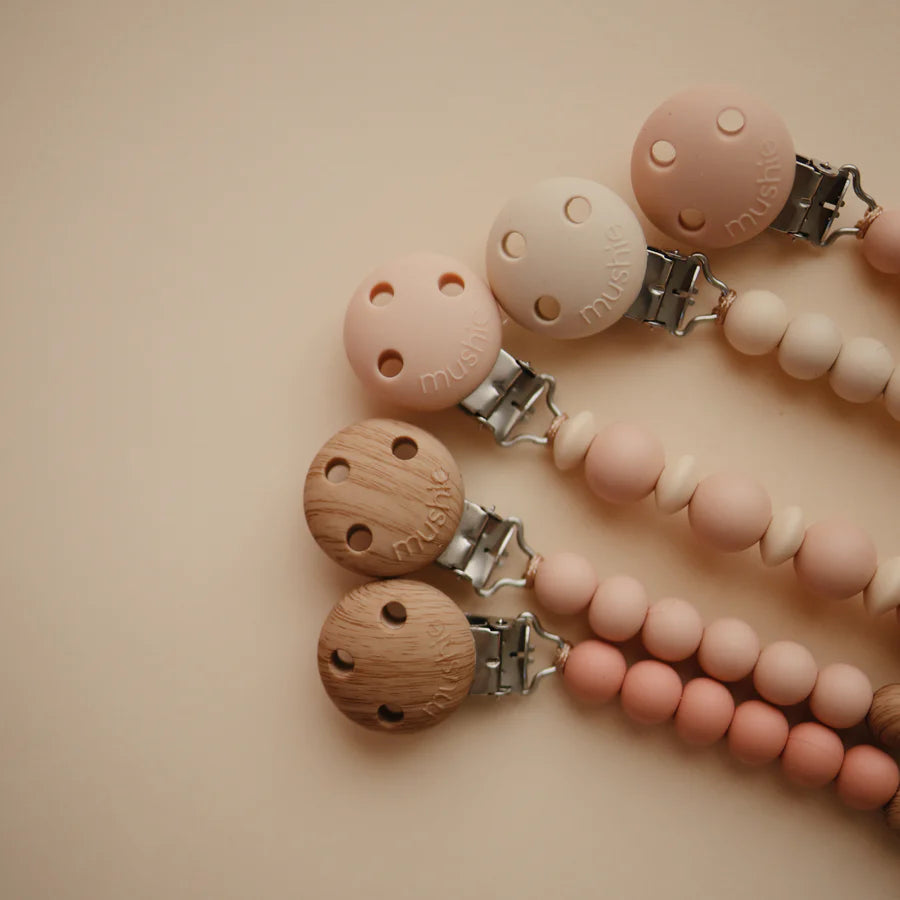 MUSHIE Silicone Pacifier Clip Eva