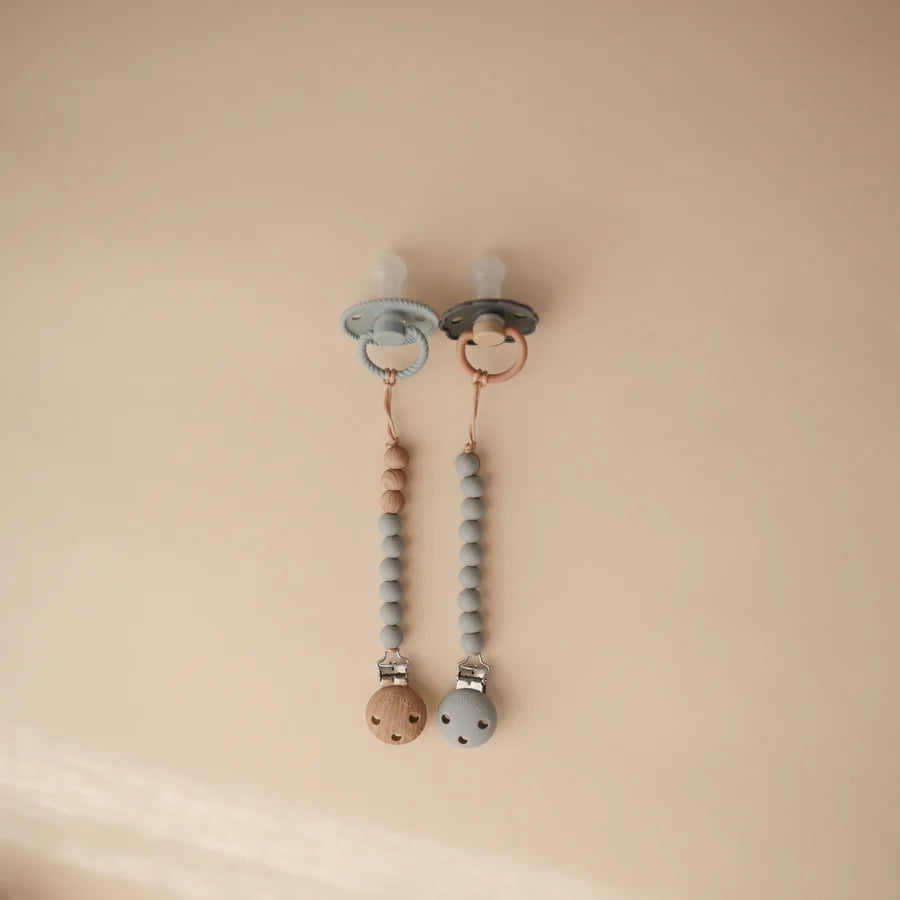 MUSHIE Silicone Pacifier Clip Hera
