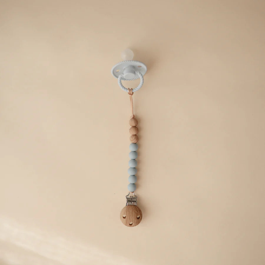 MUSHIE Silicone Pacifier Clip Eva