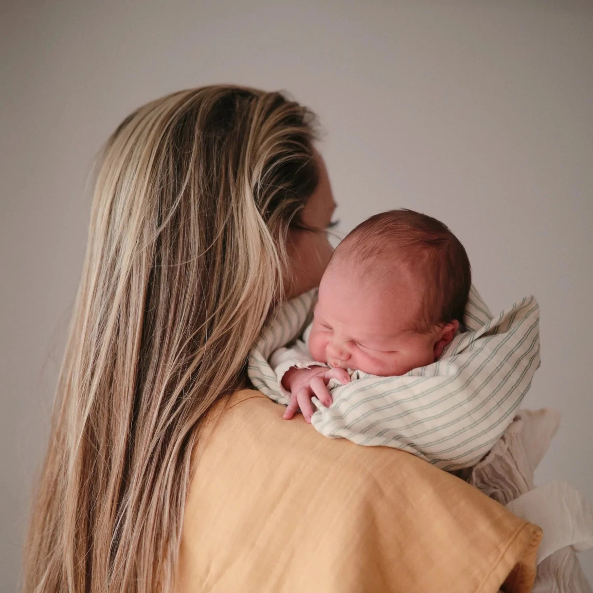 MUSHIE Burp Cloth - Fall Yellow/Fog